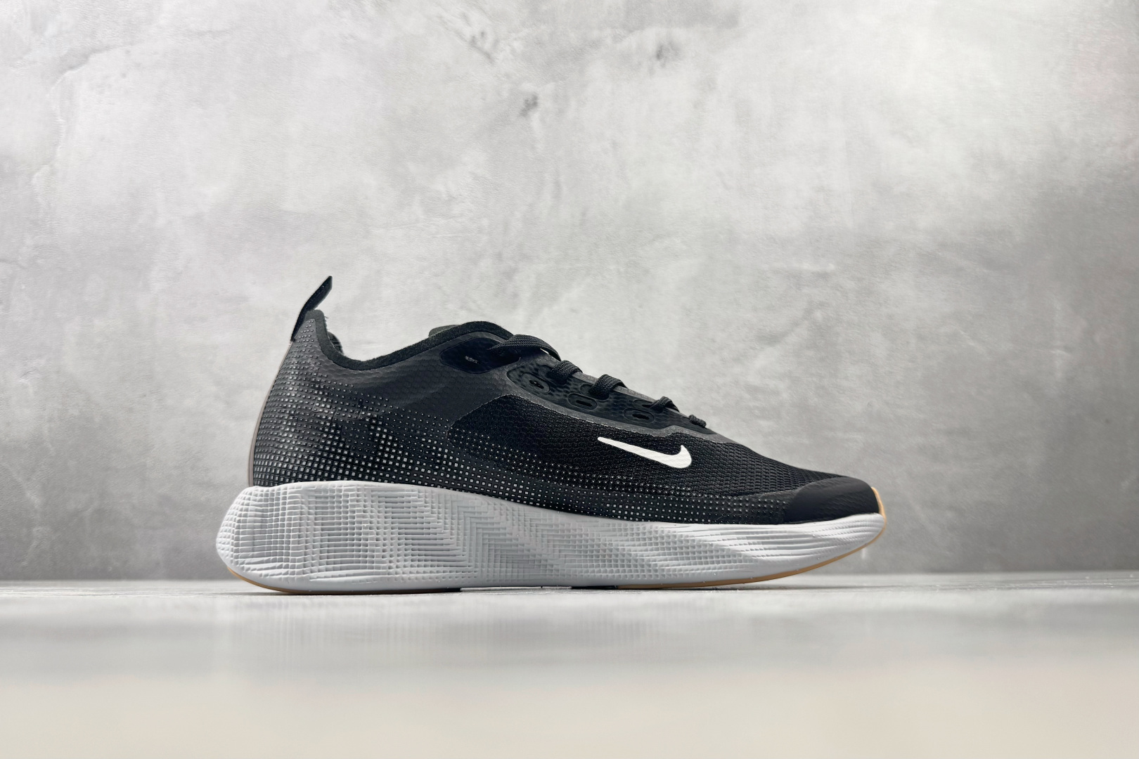 ST Nike AVA X 黑白 货号：IQ7633-003 尺码：36 36.5 37.5 38 38.5 39 40