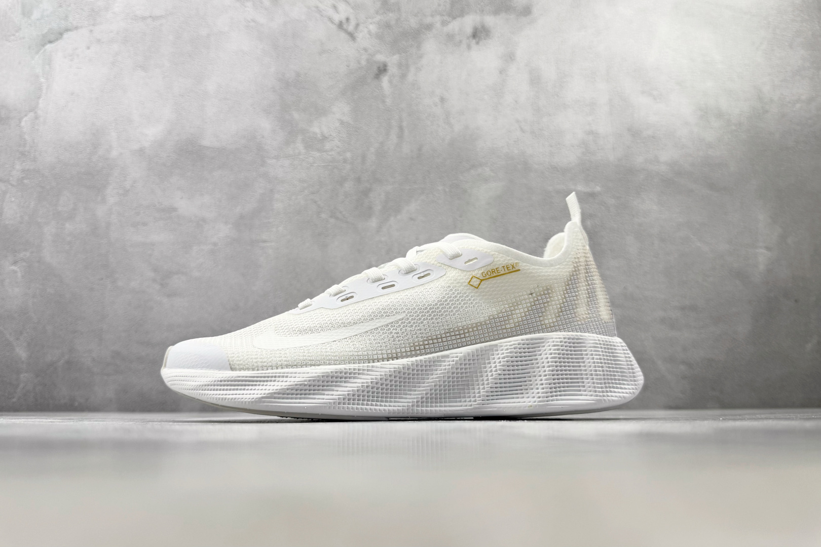 ST Nike AVA X MESH 白黄 货号:IQ7633-100 尺码:36 36.5 37.5 38 38.5 ST Nike AVA X MESH 白黄 货号:IQ7633-100 尺码:36 36.5 37.5 38 38.5