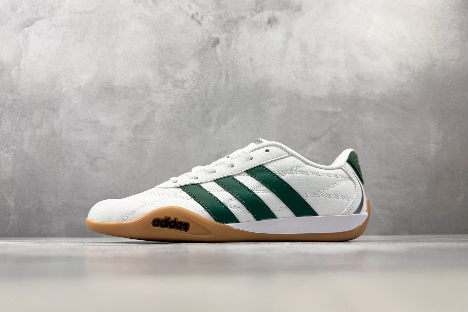 HD 平台订单 adidas Adipista Trainers 全绿 货号:HQ7403 尺码:36 36.5 37 HD 平台订单 adidas Adipista Trainers 全绿 货号:HQ7403 尺码:36 36.5 37