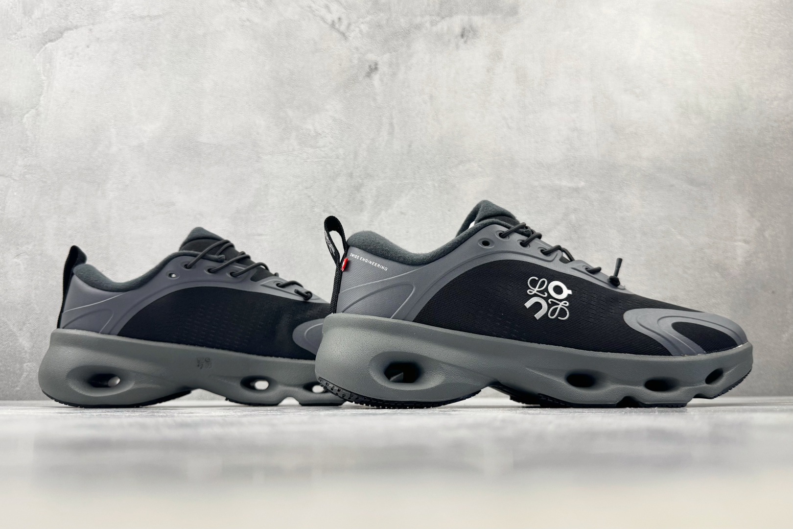 PK 全新工厂开发 On × LOEWE Cloudsolo 黑色 货号：3MF 尺码：36 36.5 37.5 38 