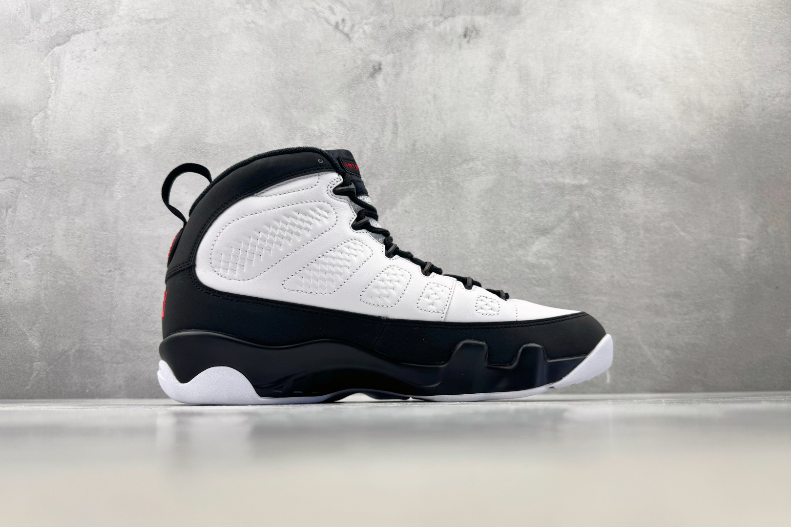 LJR Jordan Air Jordan 9 Retro OG 黑白 货号：-112 尺码：40.5 41 42 42