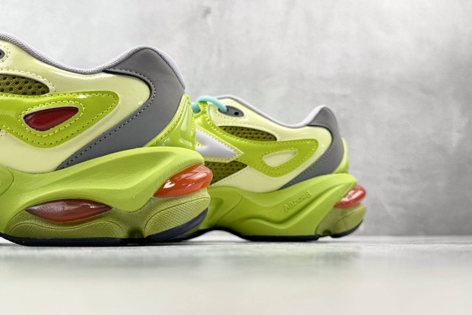 FC 纯原出品 New Balance NB 983 灰绿 货号：U9834EV 尺码：36 36.5 37.5 38 