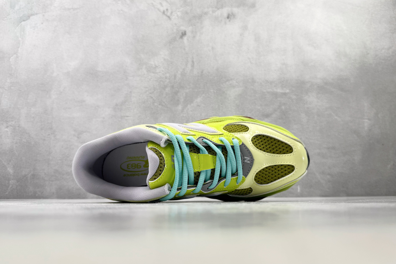 FC 纯原出品 New Balance NB 983 灰绿 货号：U9834EV 尺码：36 36.5 37.5 38 