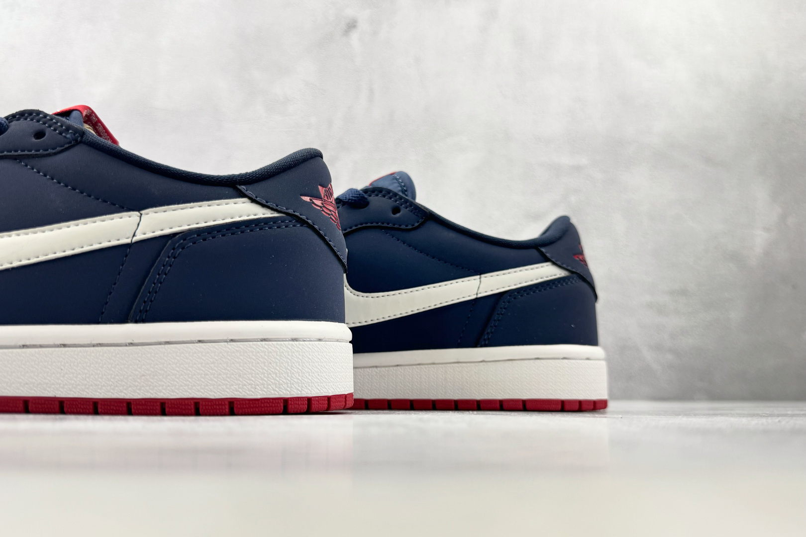 K2 Jordan Air Jordan 1 RETRO LOW OG 蓝白 货号：IX8478-410 尺码：36 3