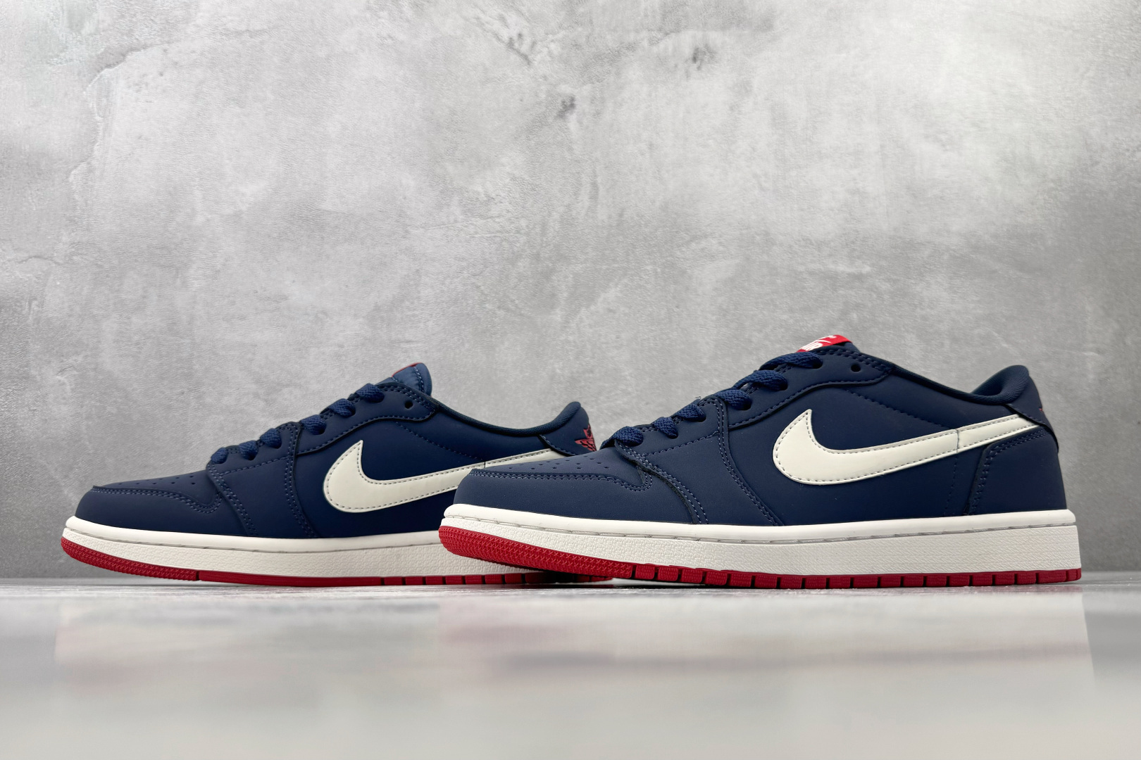 K2 Jordan Air Jordan 1 RETRO LOW OG 蓝白 货号：IX8478-410 尺码：36 3