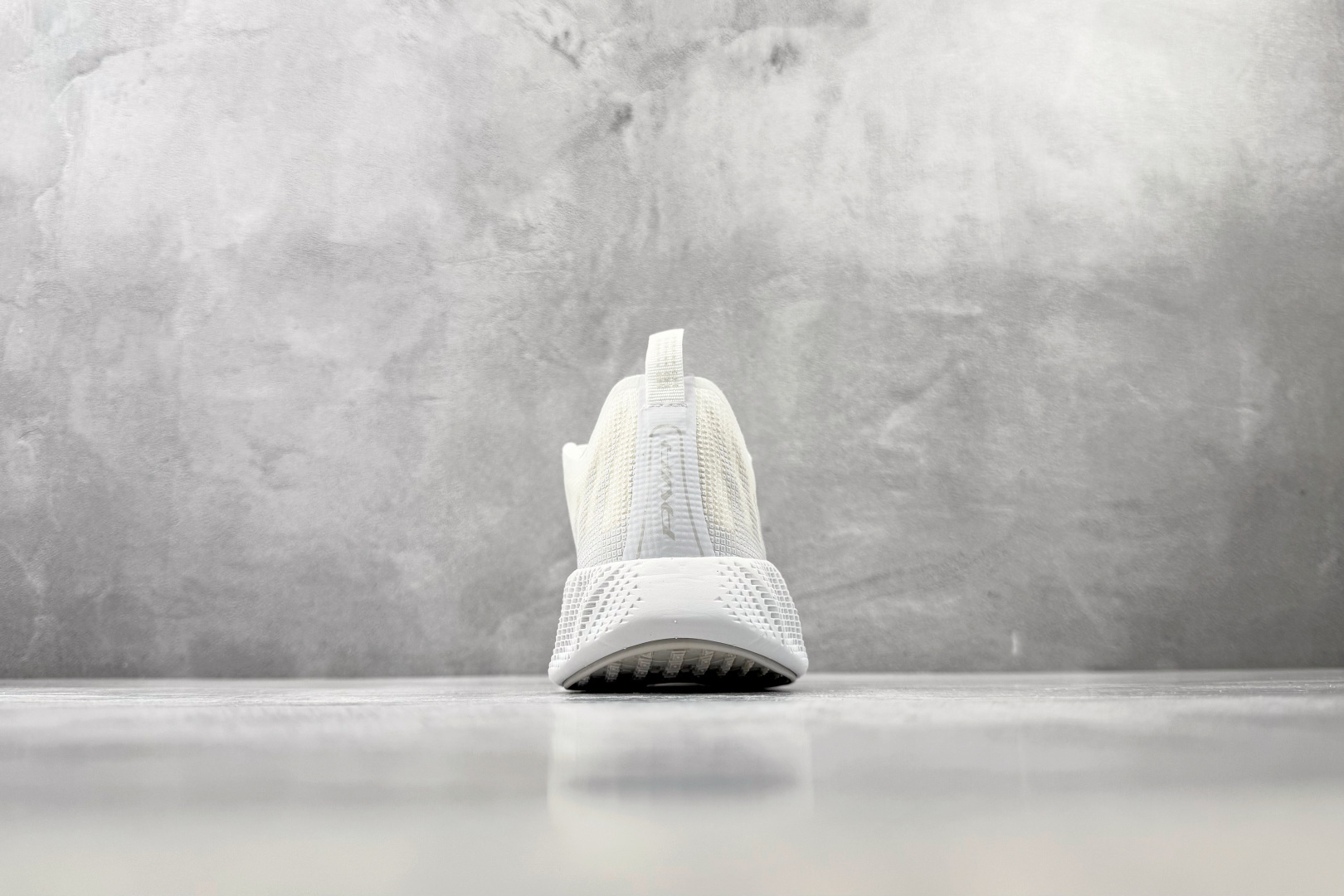 ST Nike AVA X MESH 白黄 货号：IQ7633-100 尺码：36 36.5 37.5 38 38.5 