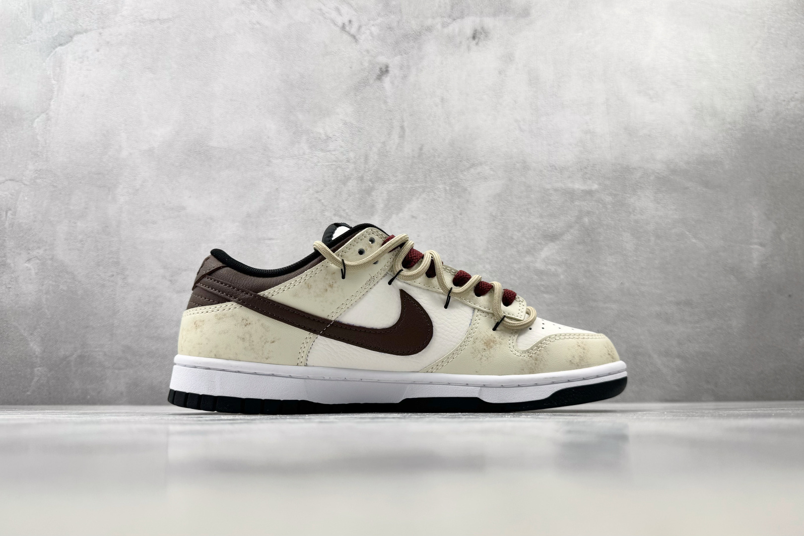 YC Nike Dunk 罗曼棕 货号：HF4292 100 尺码：40 40.5 41 42 42.5 43 44 4