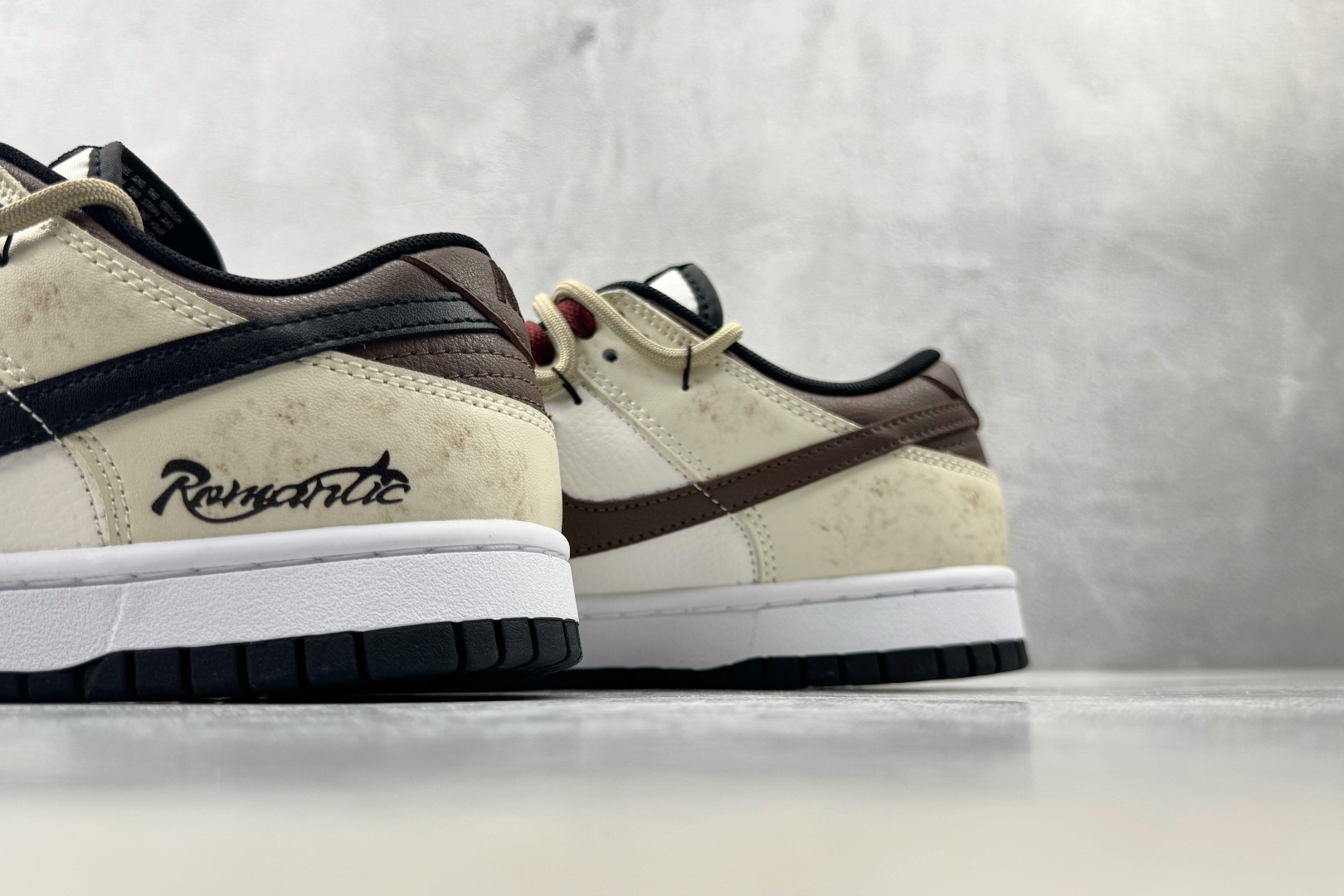 YC Nike Dunk 罗曼棕 货号：HF4292 100 尺码：40 40.5 41 42 42.5 43 44 4