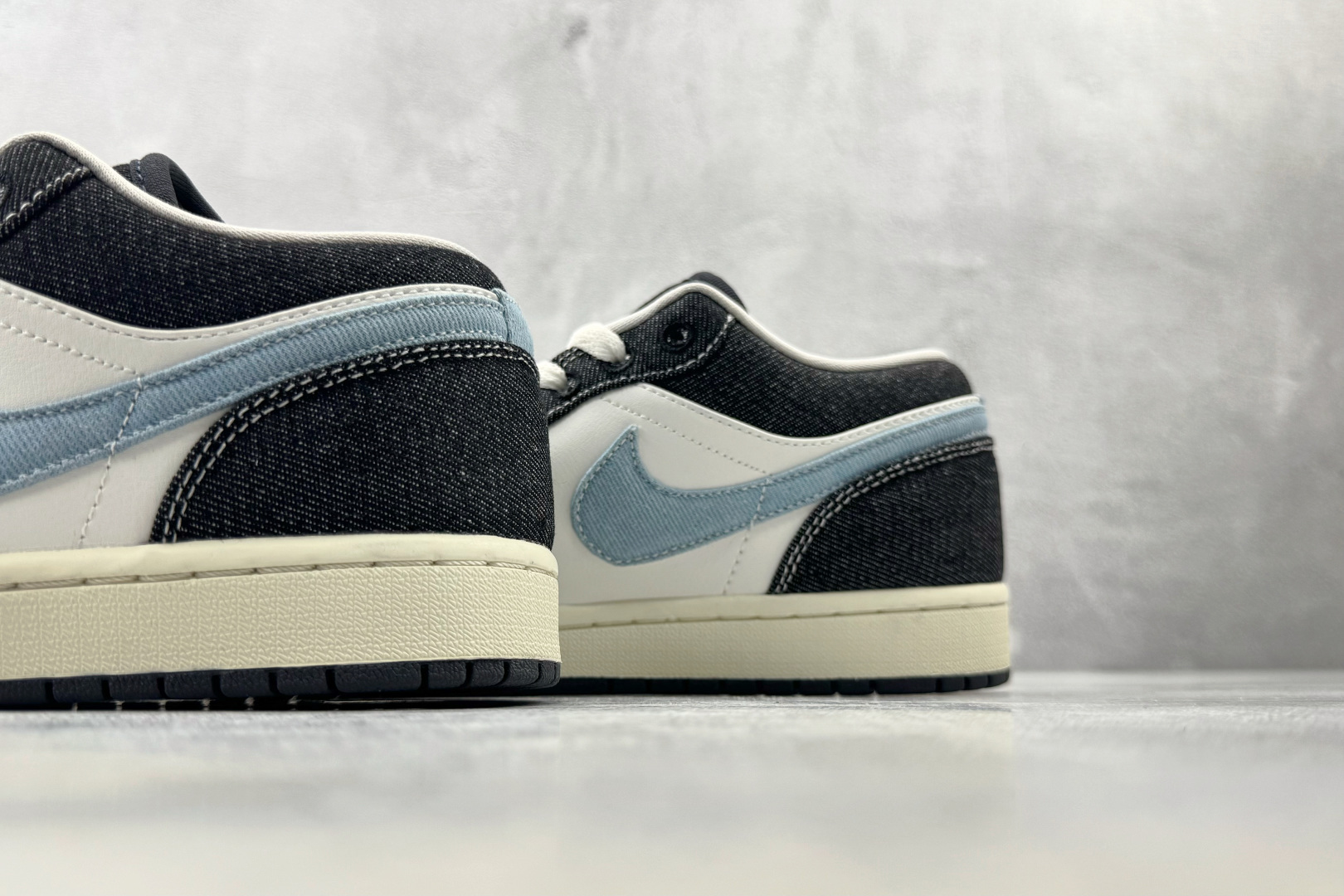 K版 综合版 Jordan Air Jordan 1 SE 蓝白色 货号：JA4395-041 尺码：36 36.5 3