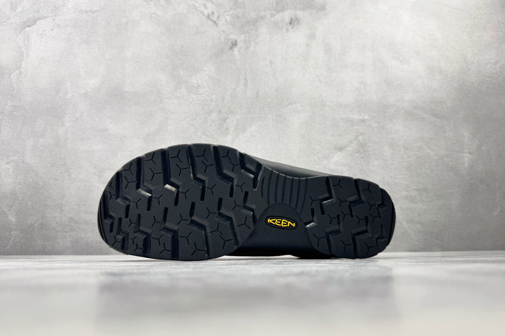 总裁 公司级 顶级纯原 Keen Jasper 橙色 货号： 尺码：36 36.5 37 38.5 39 40 40.5