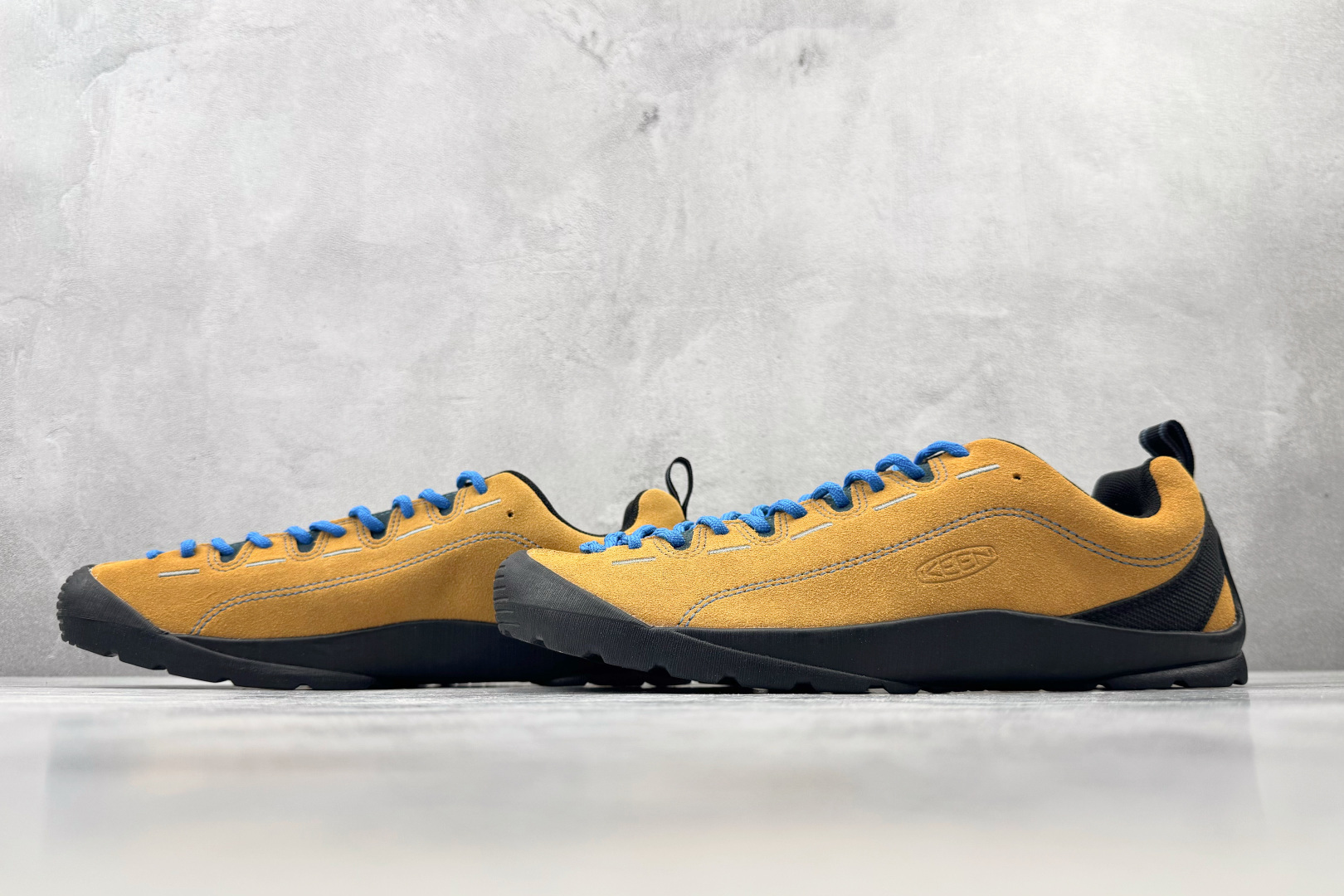 总裁 公司级 顶级纯原 Keen Jasper 橙色 货号： 尺码：36 36.5 37 38.5 39 40 40.5