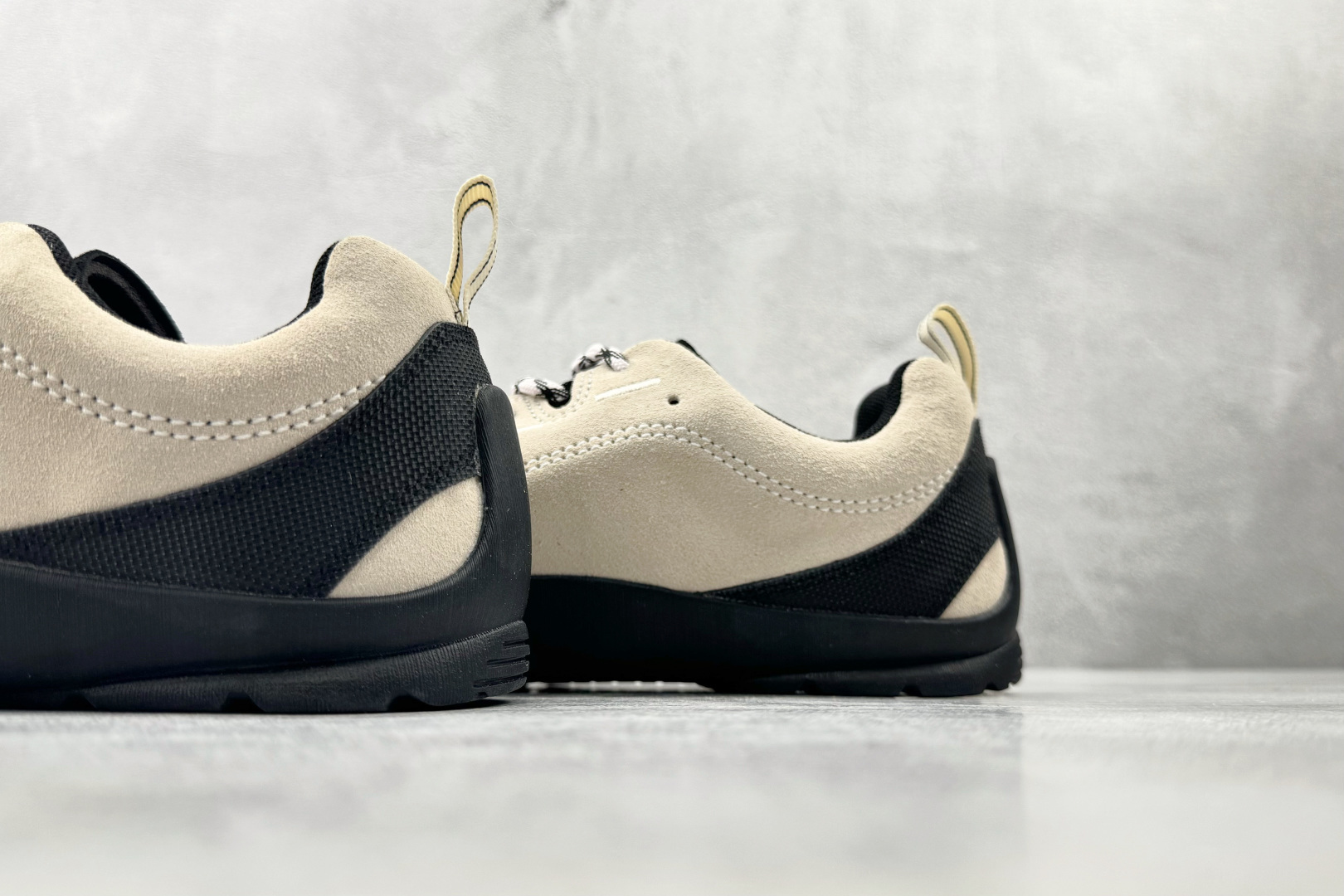 总裁 公司级 顶级纯原 Keen Jasper 熊猫色 货号： 尺码：36 36.5 37 38.5 39 40 40.