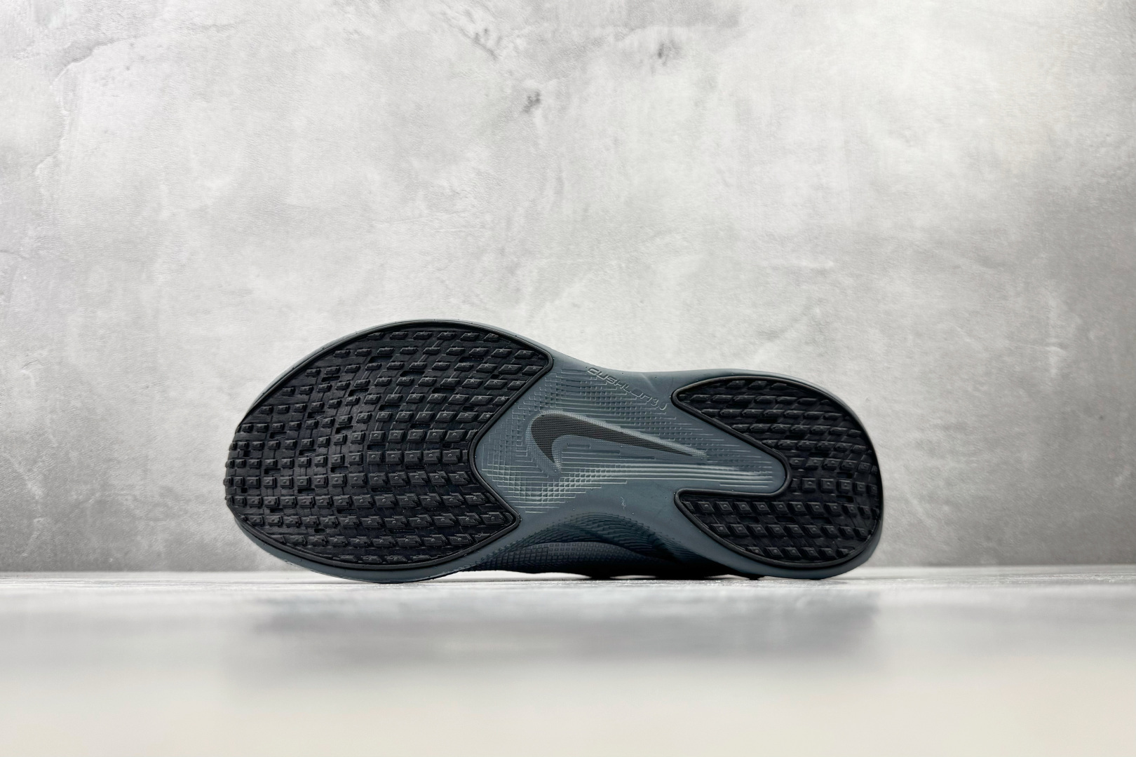 ST Nike AVA X MESH 灰蓝 货号：IQ7633-400 尺码：36 36.5 37.5 38 38.5 