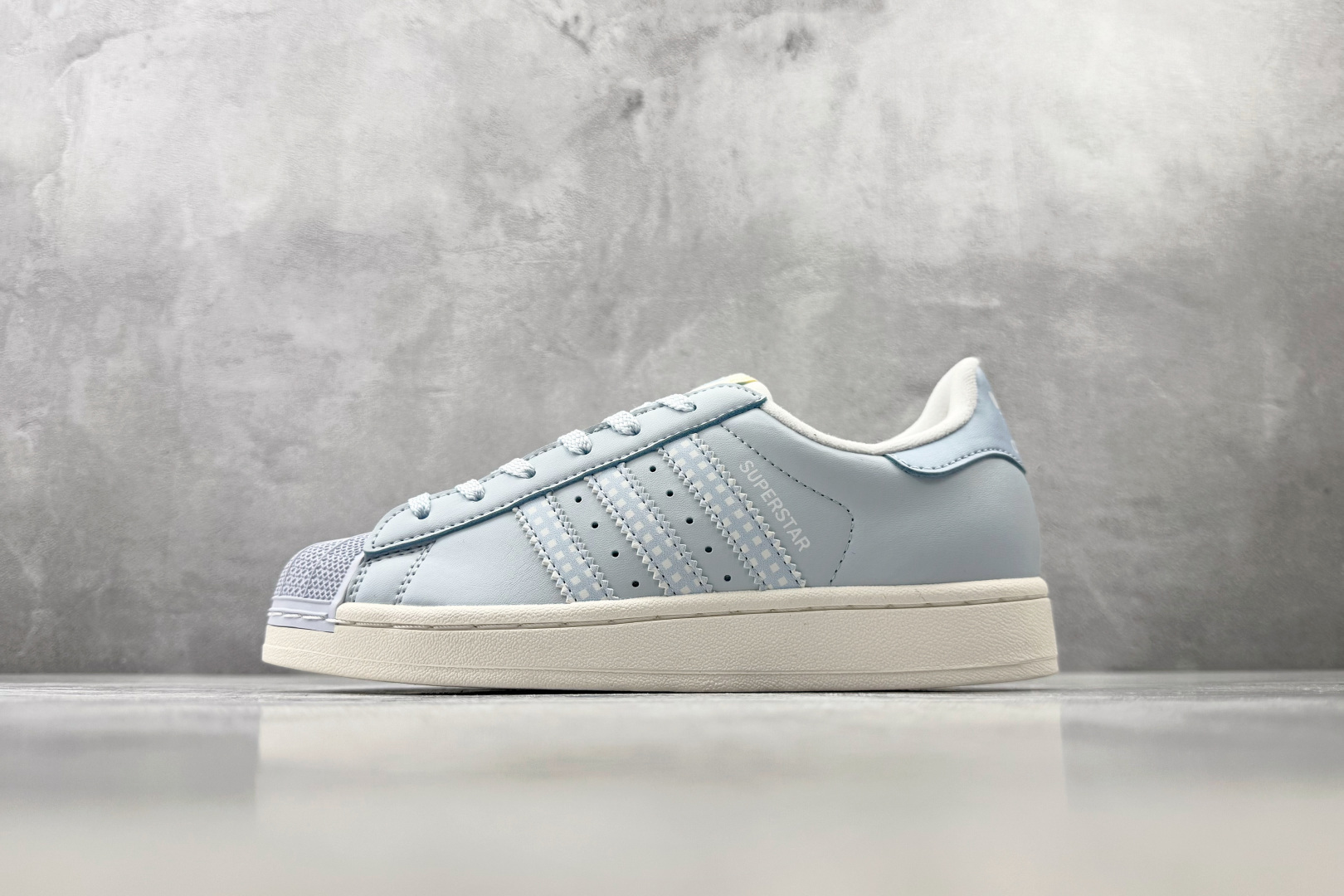adidas originals Superstar 2 蓝白色 货号：HQ2646 尺码：35.5 36 36.5 3