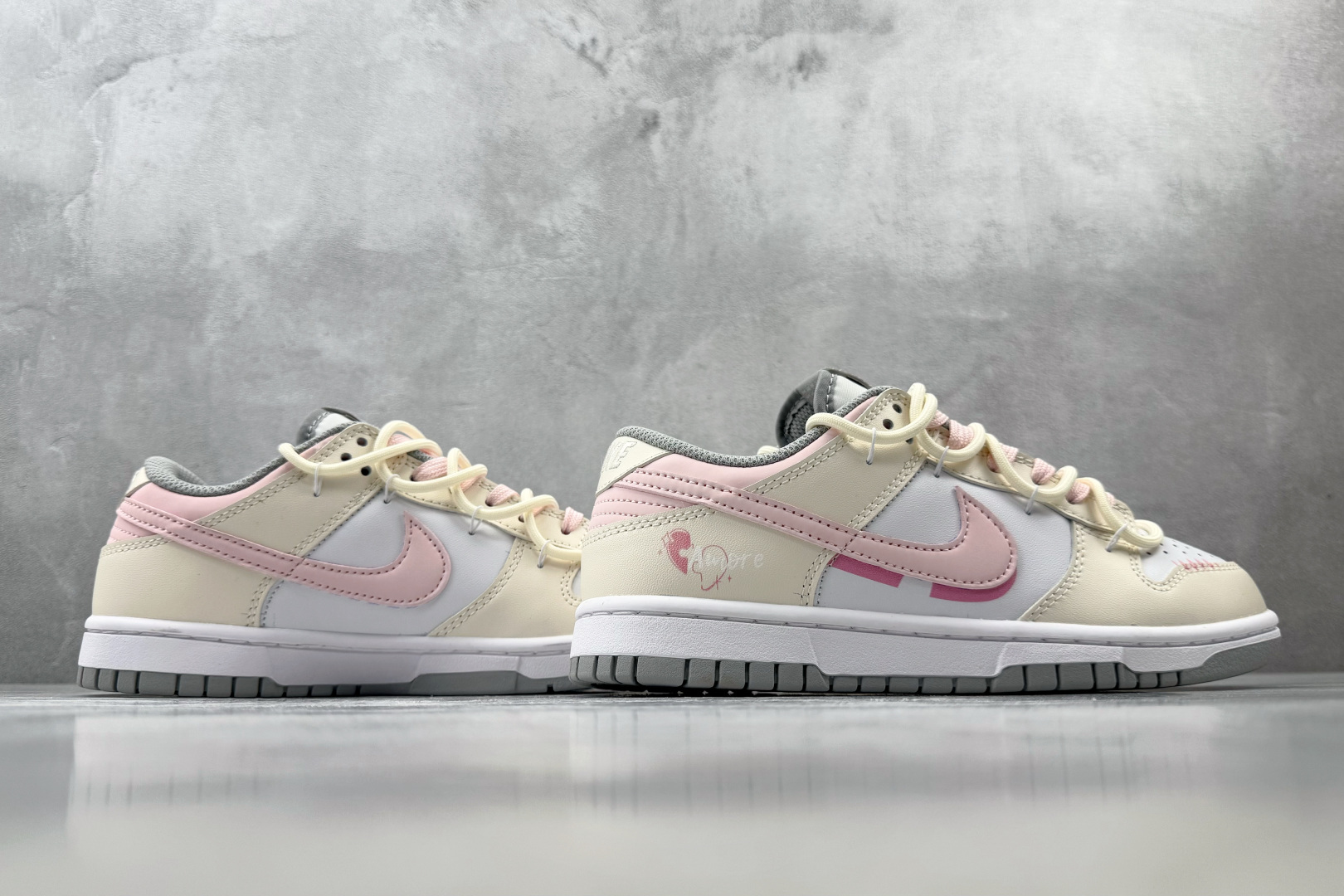 YC Nike Dunk 软糖心跳 黄白粉 货号：FB9108 123 尺码：40 40.5 41 42 42.5 43