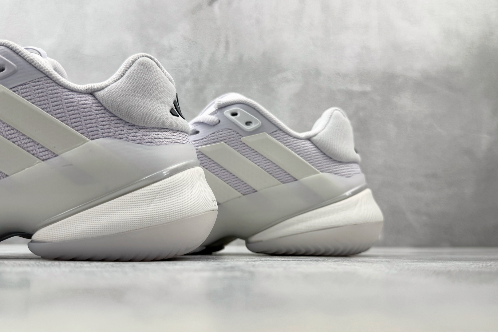 3A adidas BARRICADE 14 紫色 货号：KK4480 尺码：36 36.5 37 38.5 39 40