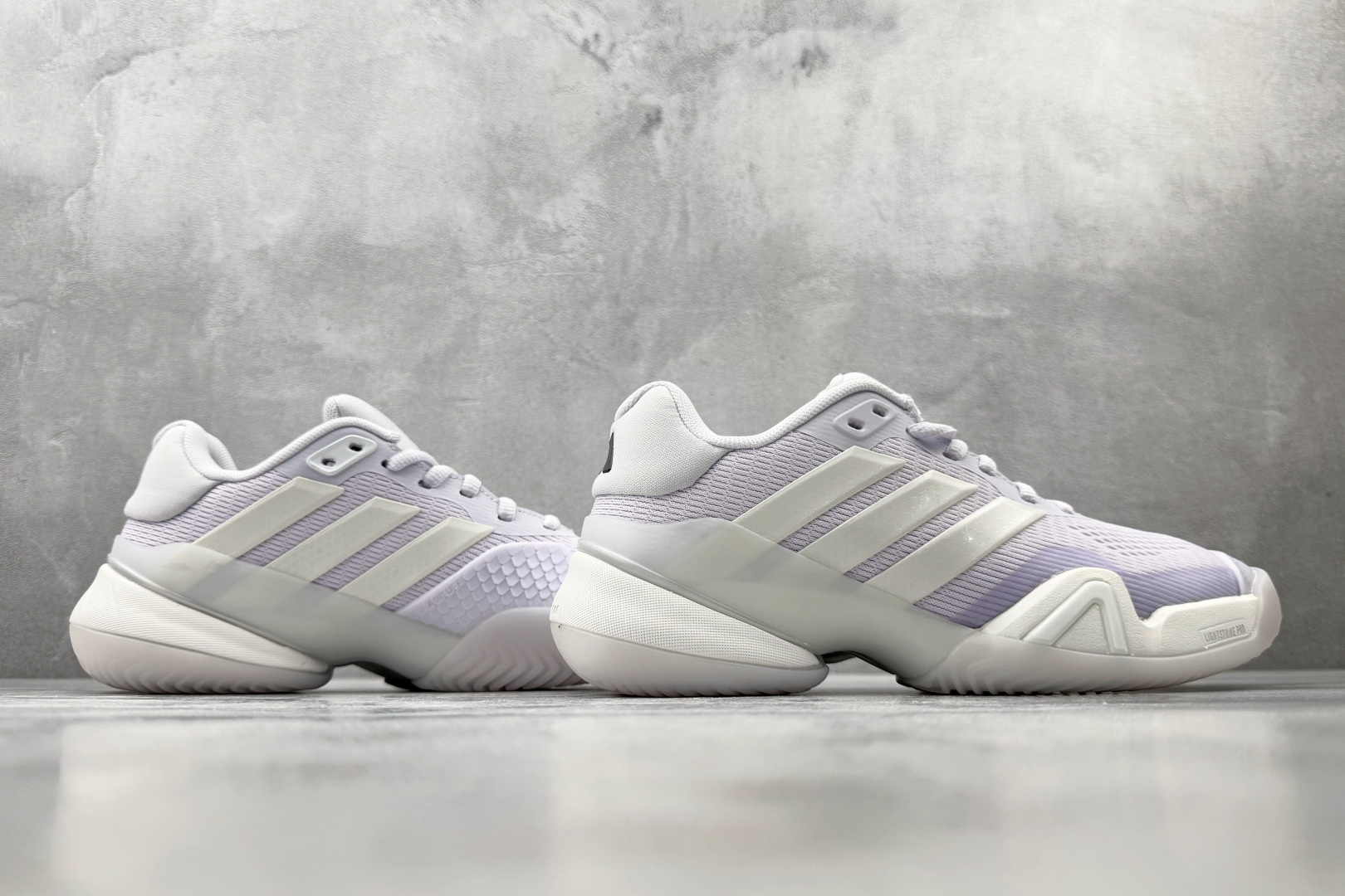 3A adidas BARRICADE 14 紫色 货号：KK4480 尺码：36 36.5 37 38.5 39 40
