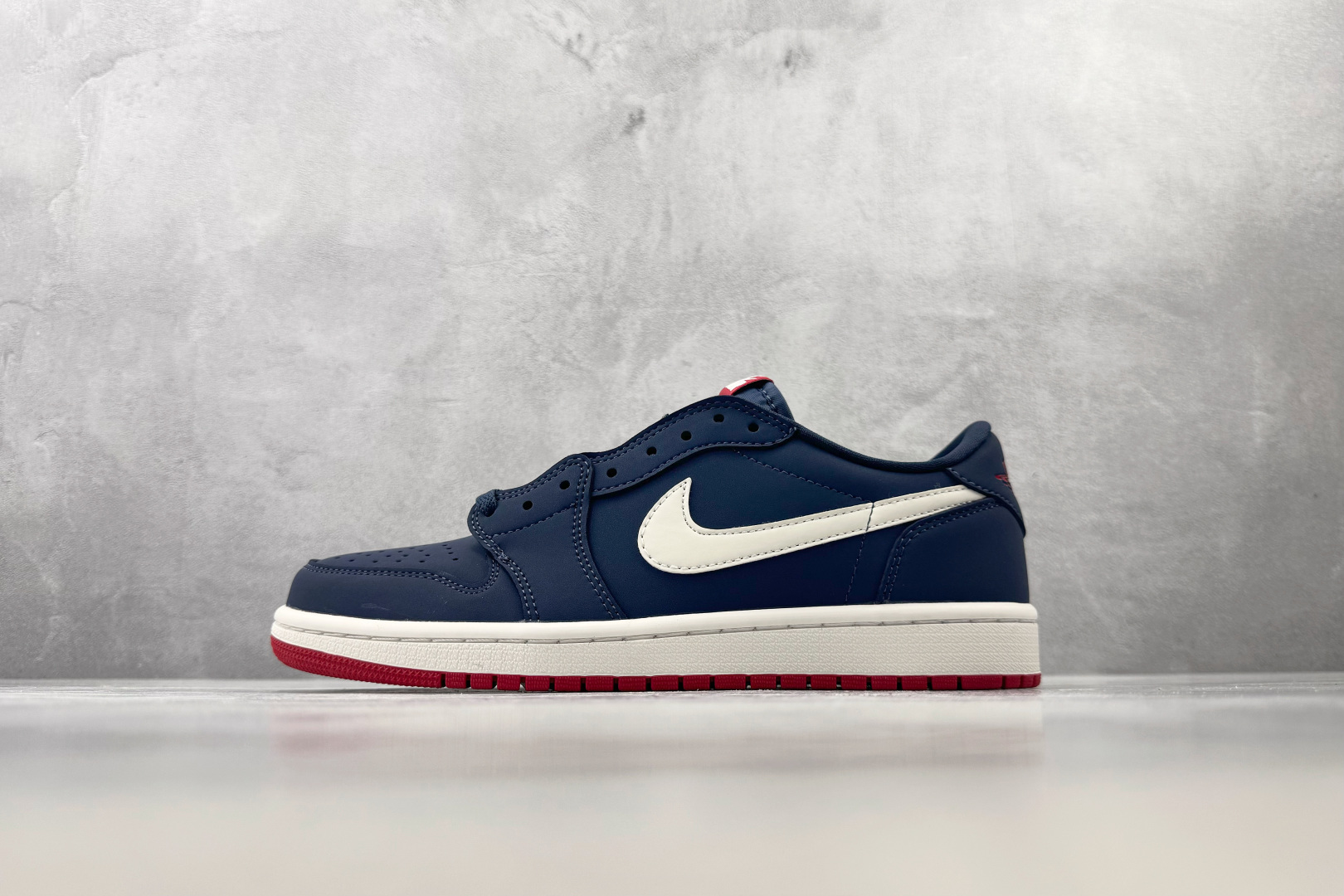 F2 外贸F版最强平替 Jordan Air Jordan 1 RETRO LOW OG 蓝白 货号：IX8478-41