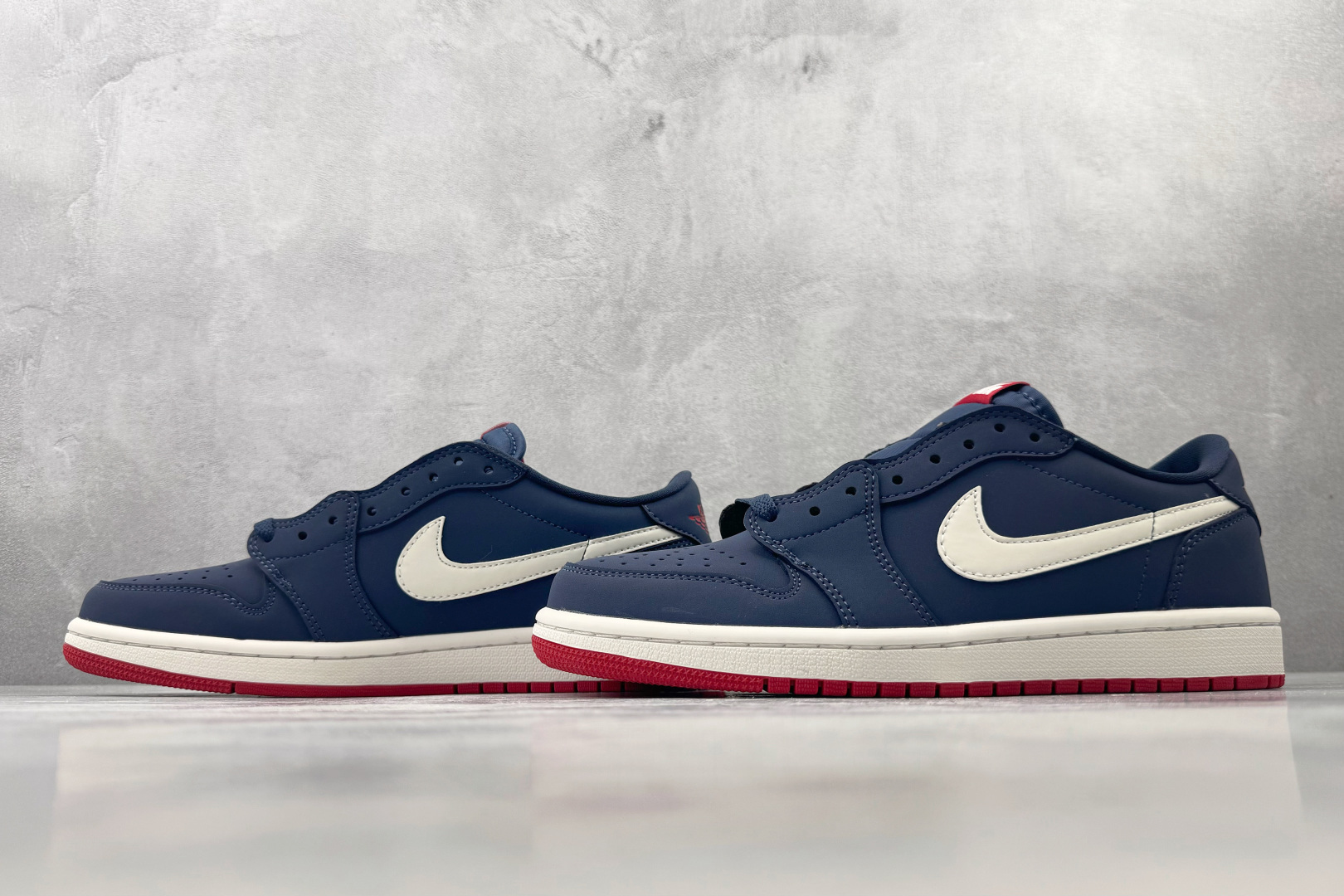 F2 外贸F版最强平替 Jordan Air Jordan 1 RETRO LOW OG 蓝白 货号：IX8478-41