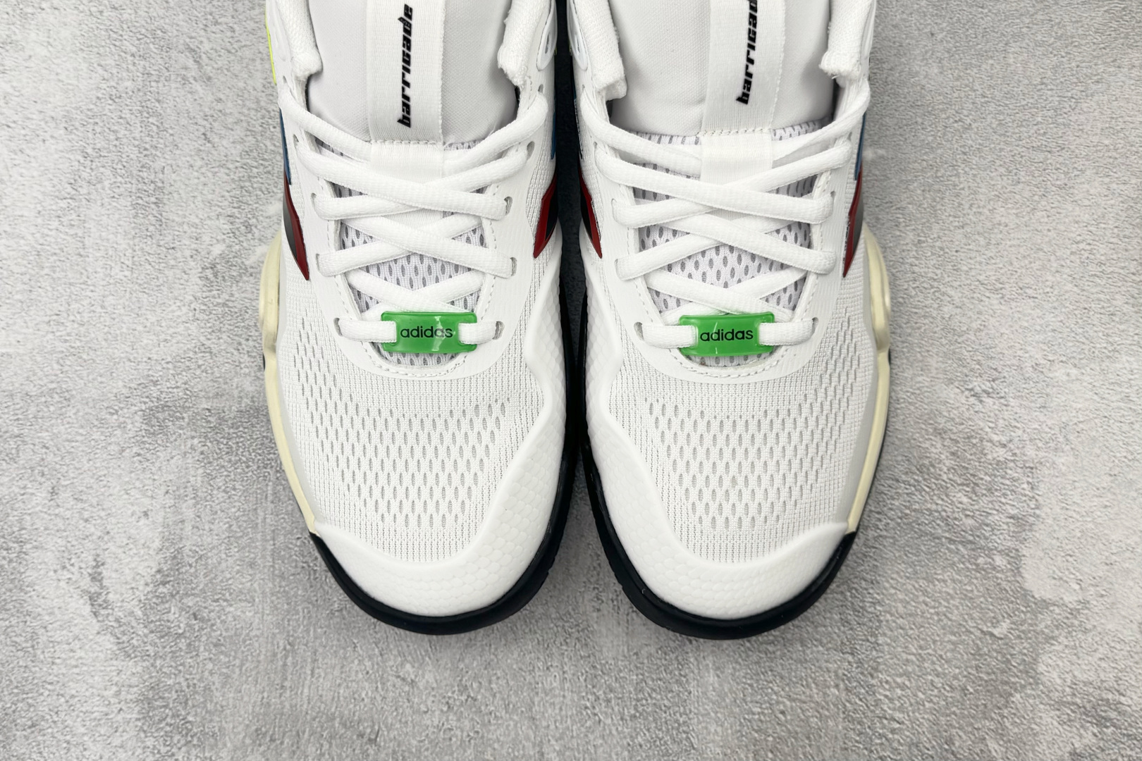 3A adidas BARRICADE 14 云白 货号：KK3845 尺码：40.5 41 42 42.5 43 44