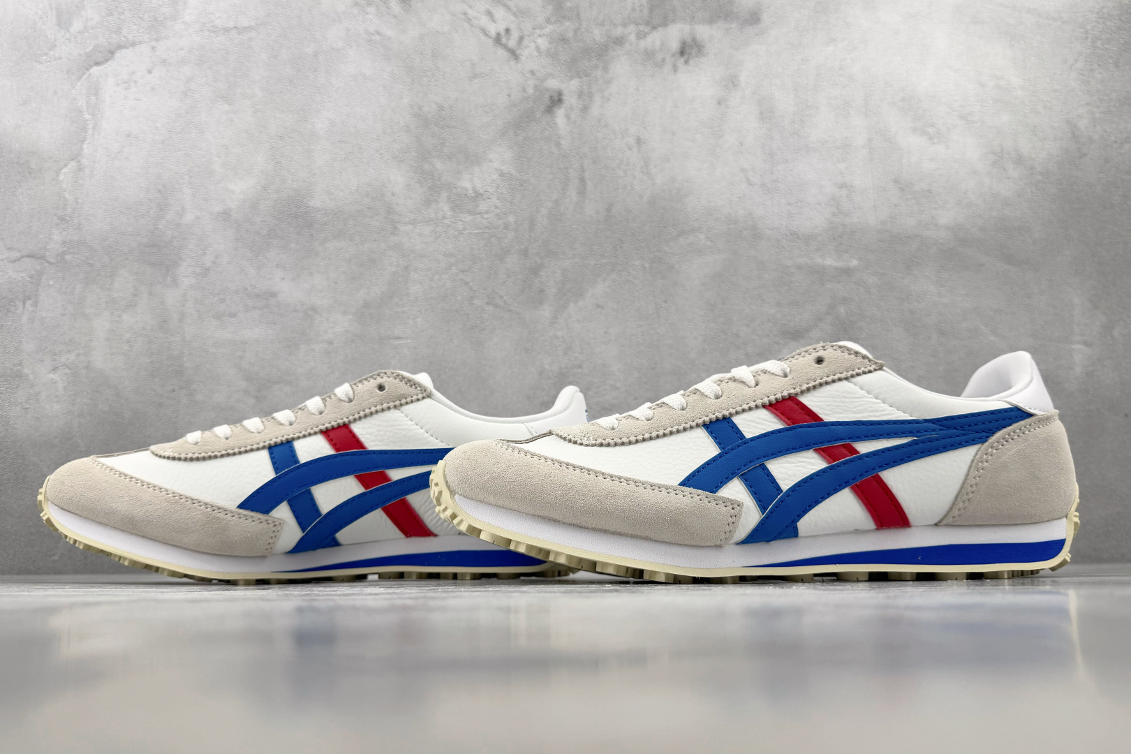 SC Onitsuka Tiger鬼塚虎 Edr 78 白蓝红色 货号:1183B411-101 尺码:36 36.5 SC Onitsuka Tiger鬼塚虎 Edr 78 白蓝红色 货号:1183B411-101 尺码:36 36.5