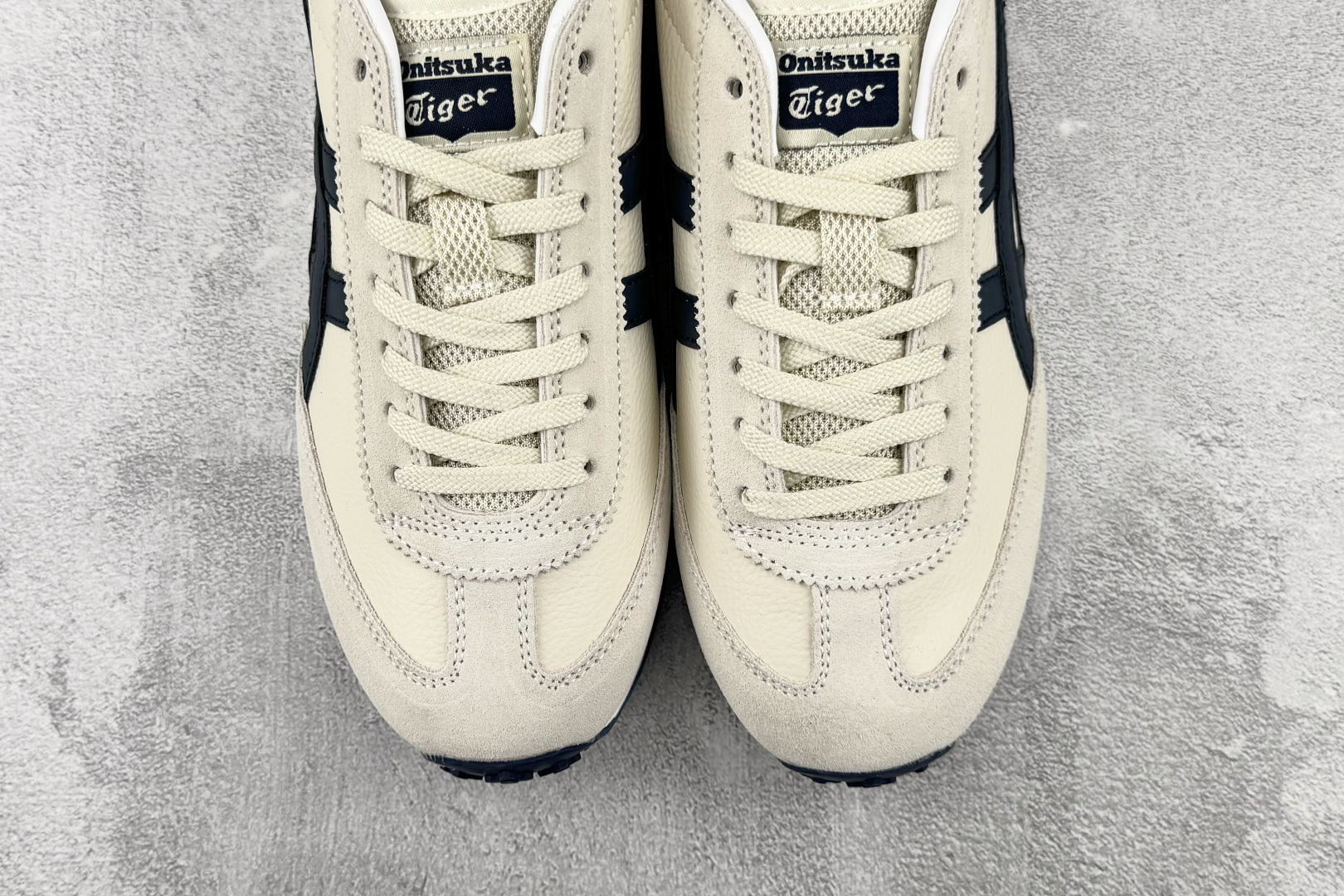 SC Onitsuka Tiger鬼塚虎 Edr 78 米黄蓝色 货号：1183B411-200 尺码：36 36.5 
