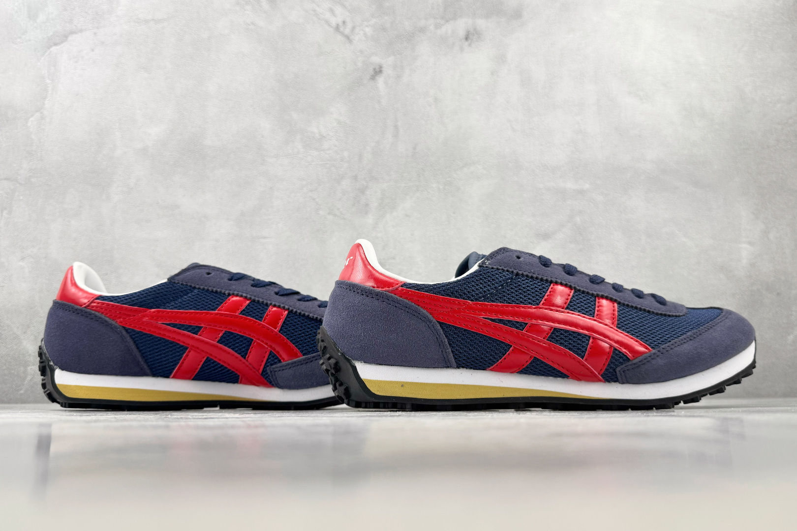 SC Onitsuka Tiger鬼塚虎 Edr 78 深蓝红 货号:1183B395-400 尺码:36 36.5 3 SC Onitsuka Tiger鬼塚虎 Edr 78 深蓝红 货号:1183B395-400 尺码:36 36.5 3