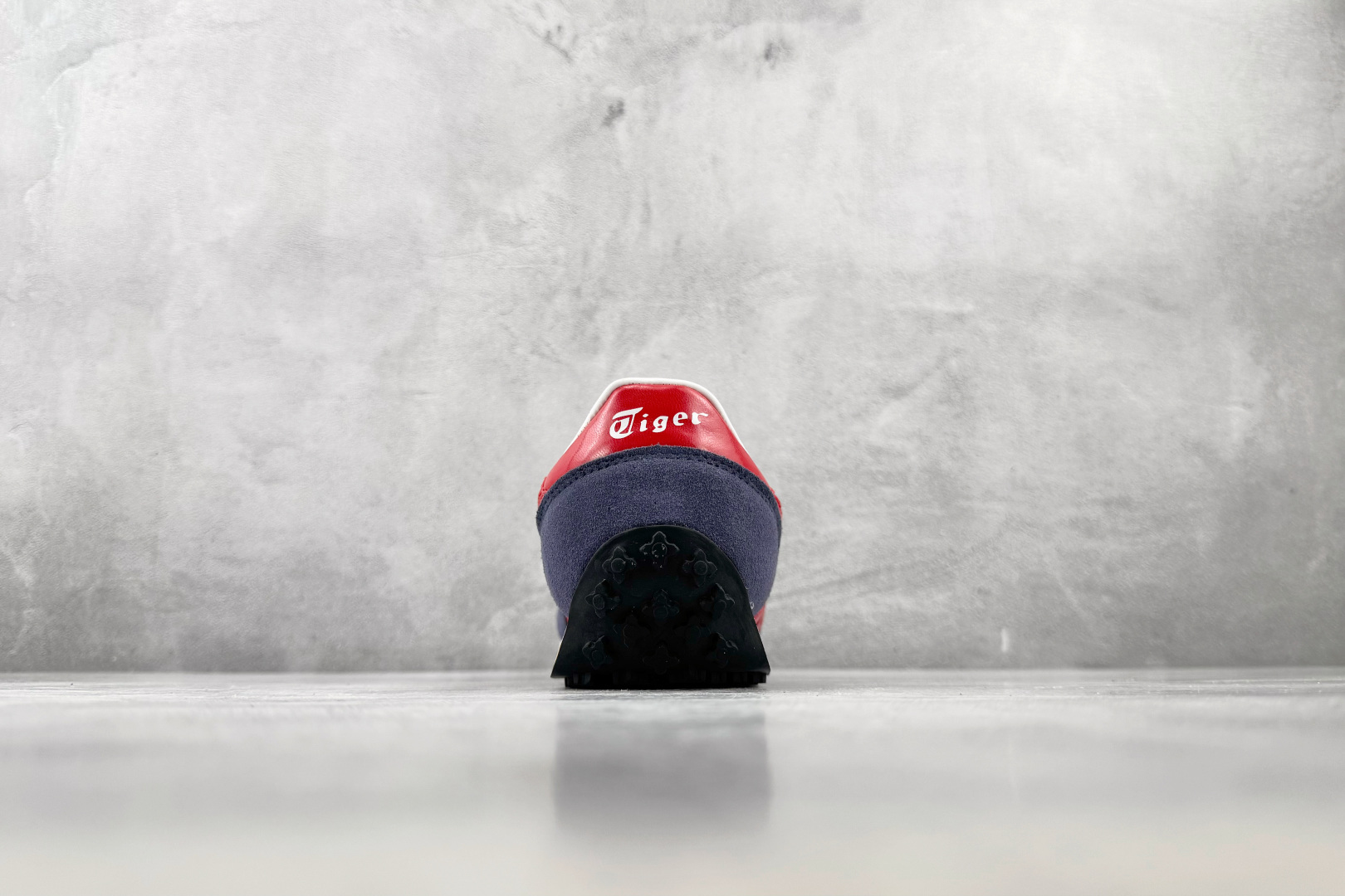 SC Onitsuka Tiger鬼塚虎 Edr 78 深蓝红 货号:1183B395-400 尺码:36 36.5 3 SC Onitsuka Tiger鬼塚虎 Edr 78 深蓝红 货号:1183B395-400 尺码:36 36.5 3