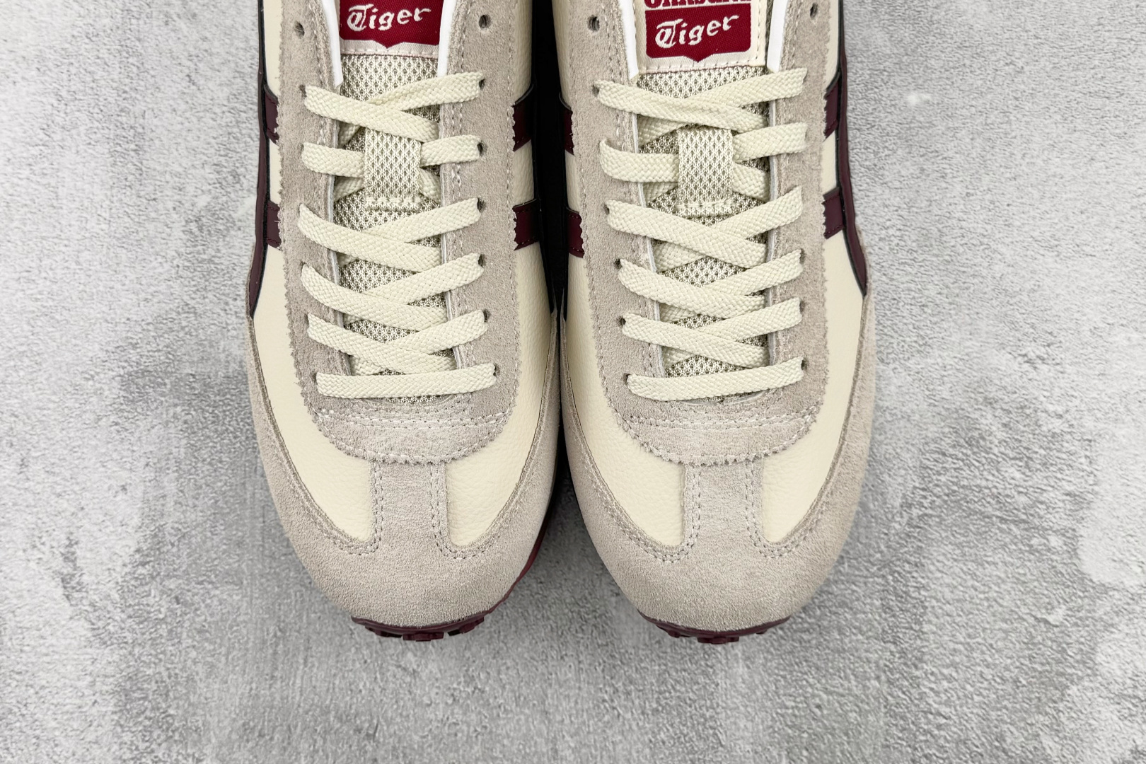 SC Onitsuka Tiger鬼塚虎 Edr 78 米色 货号：1183C207-101 尺码：36 36.5 37