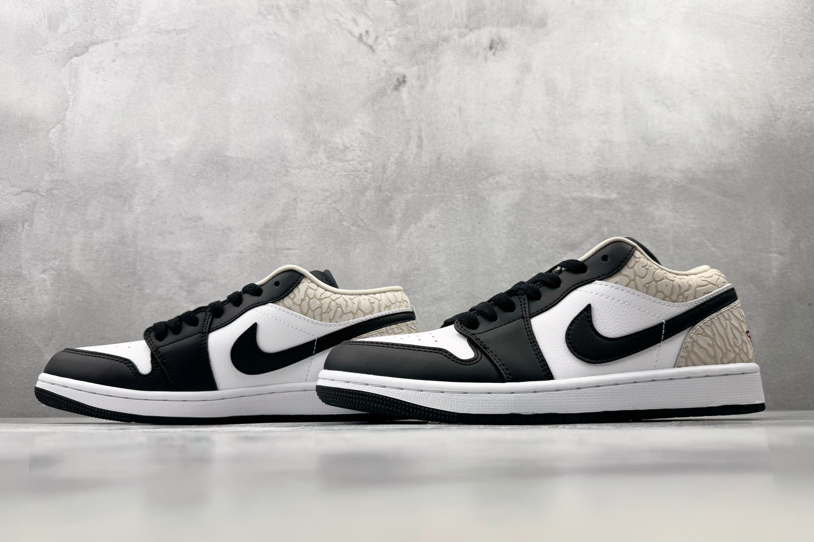 K版 综合版 Jordan Air Jordan 1 SE 黑白棕 货号：IQ5490-007 尺码：36 36.5 3