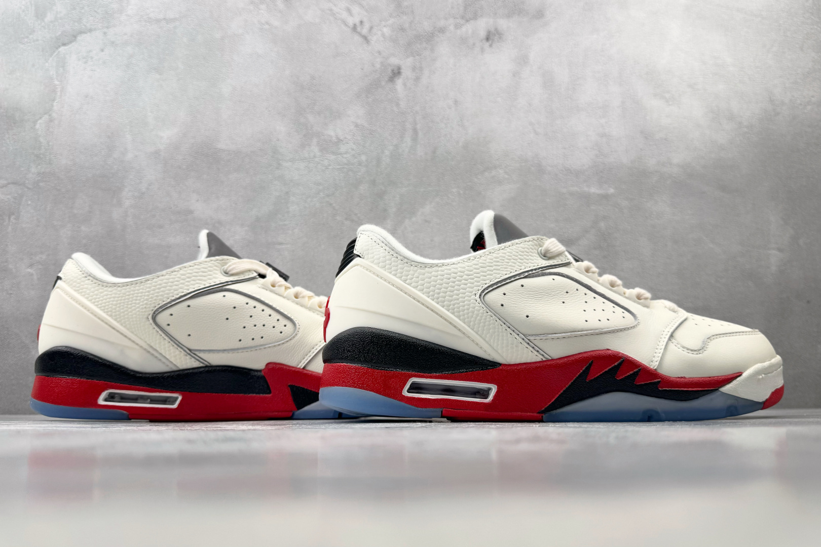 HJ Jordan Air Jordan Sixty Plus Low 白红 货号:IH2047-100 尺码:36 3 HJ Jordan Air Jordan Sixty Plus Low 白红 货号:IH2047-100 尺码:36 3