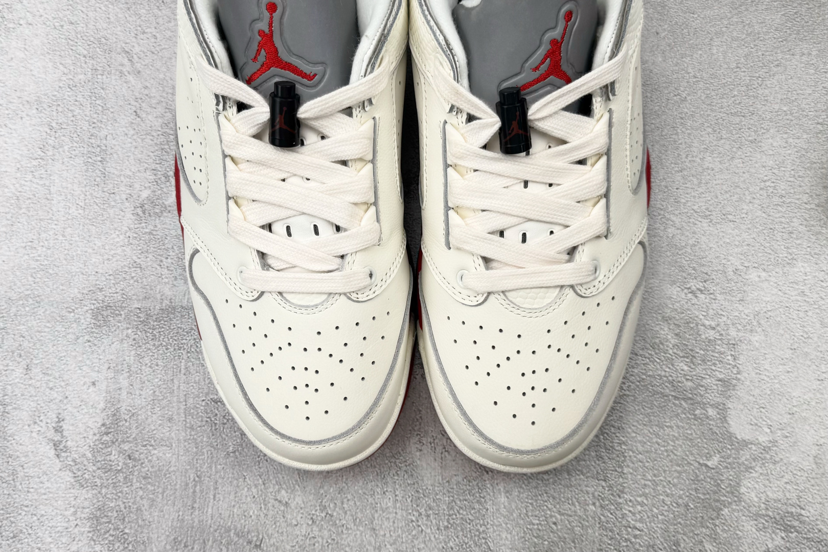 HJ Jordan Air Jordan Sixty Plus Low 白红 货号:IH2047-100 尺码:36 3 HJ Jordan Air Jordan Sixty Plus Low 白红 货号:IH2047-100 尺码:36 3
