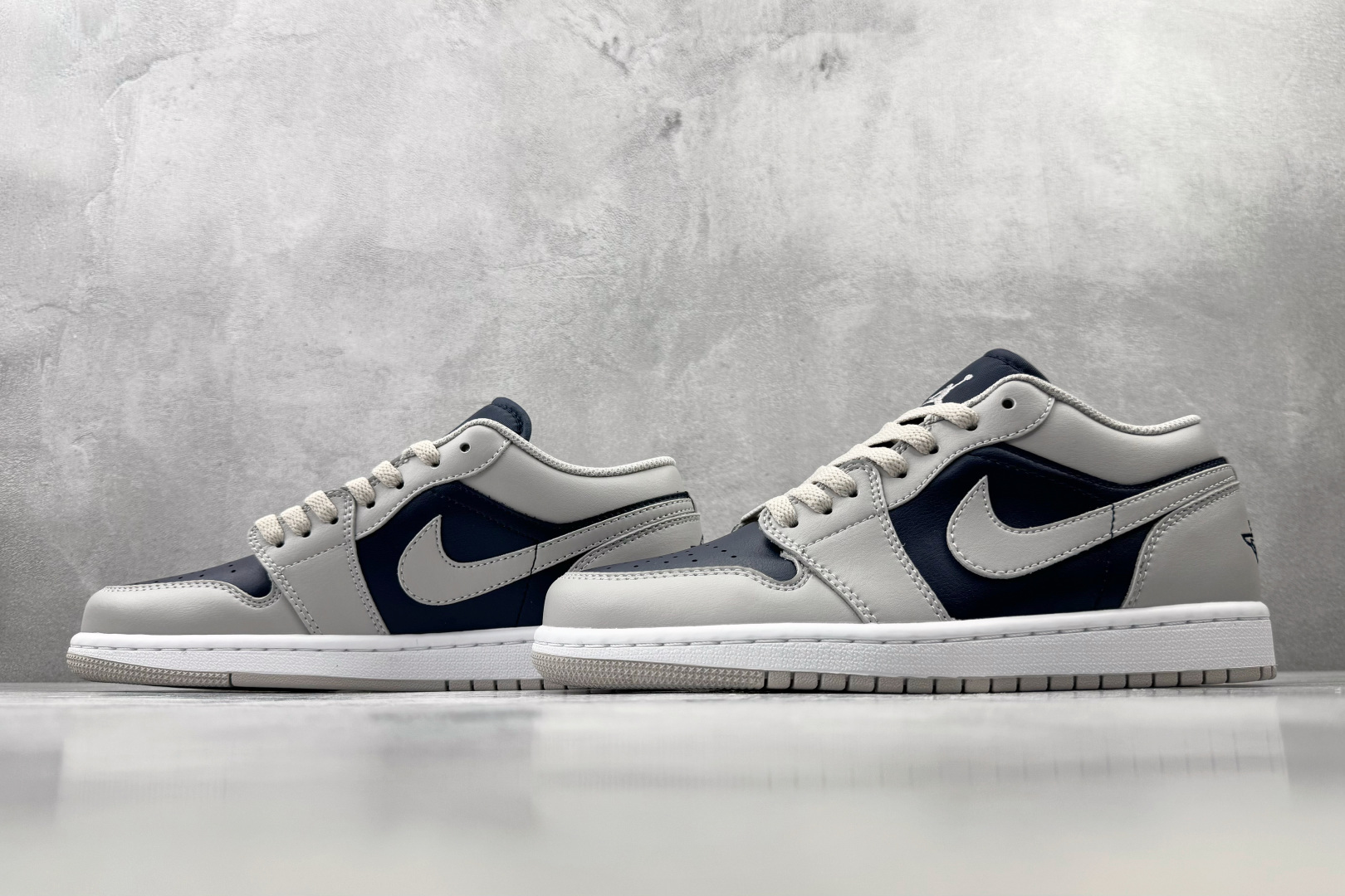 K版/徐 综合版 Jordan Air Jordan 1 灰蓝色 货号：-058 尺码：36 36.5 37 38 38