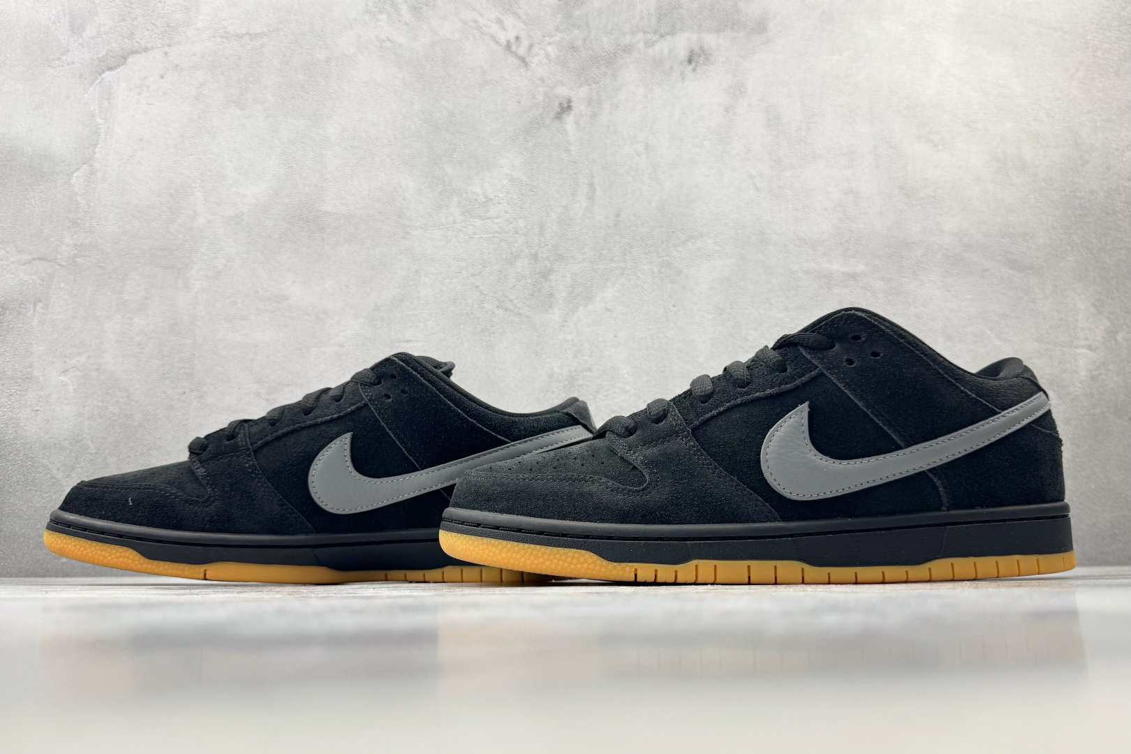 N版 东南亚订单 Nike Dunk SB Pro "fog" 黑色 货号：BQ6817-010 尺码：35.5 36 