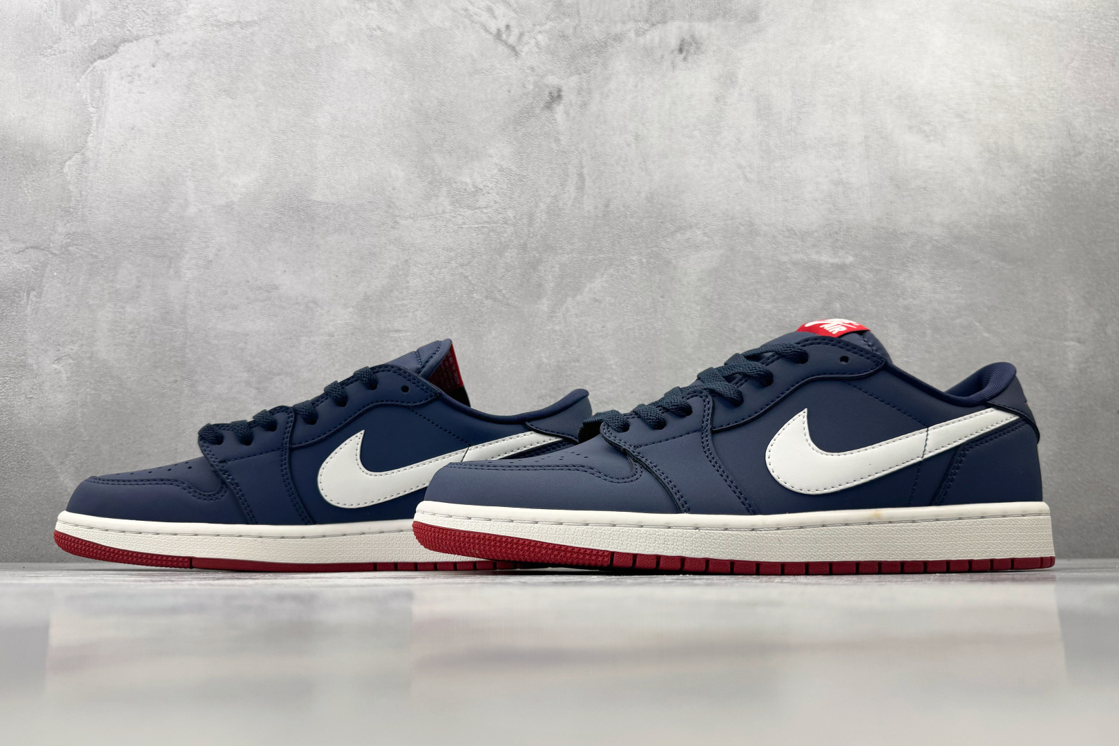 K 版/徐 综合版 Jordan Air Jordan 1 RETRO LOW OG 蓝红 货号：IX8478-410 