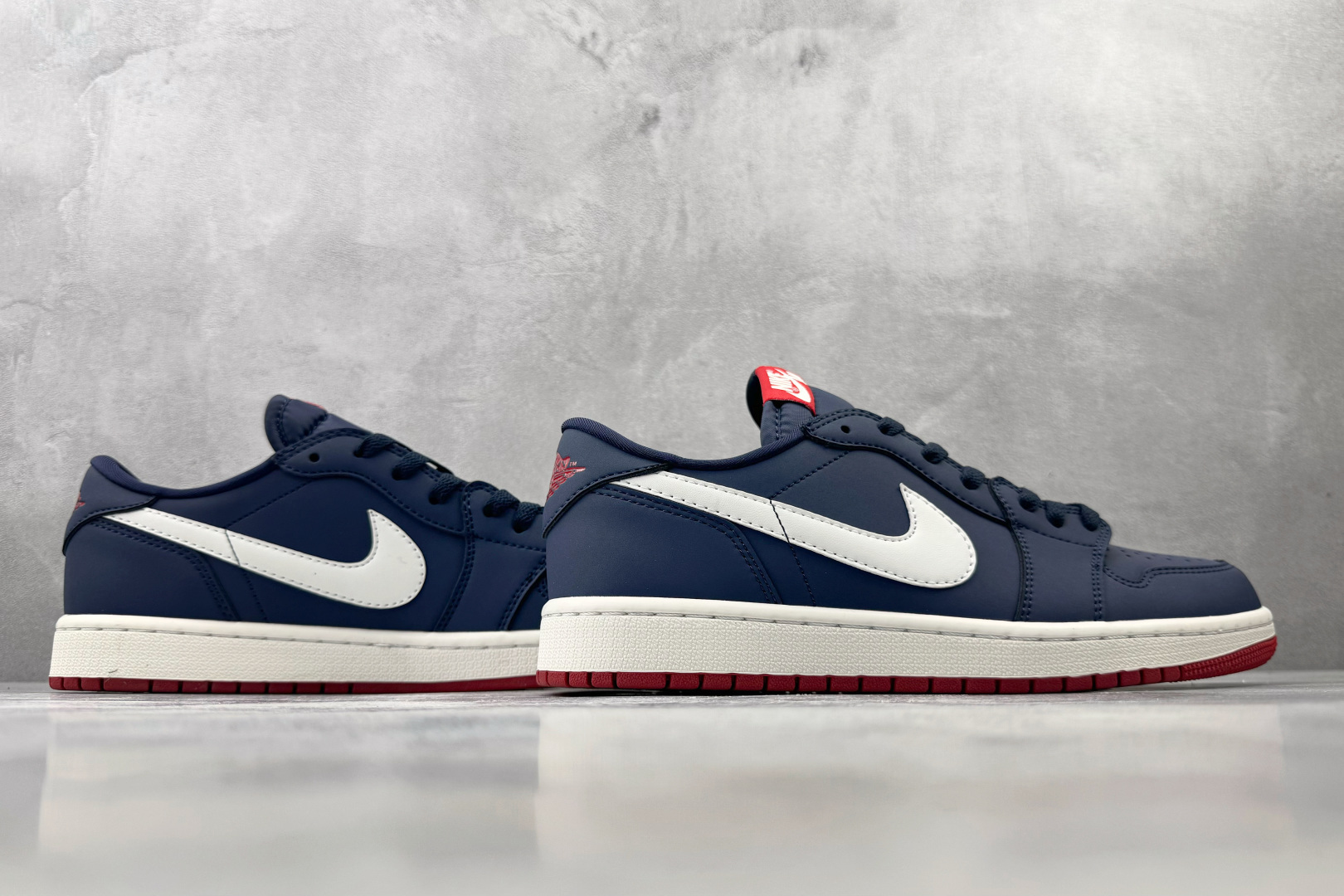 K 版/徐 综合版 Jordan Air Jordan 1 RETRO LOW OG 蓝红 货号：IX8478-410 