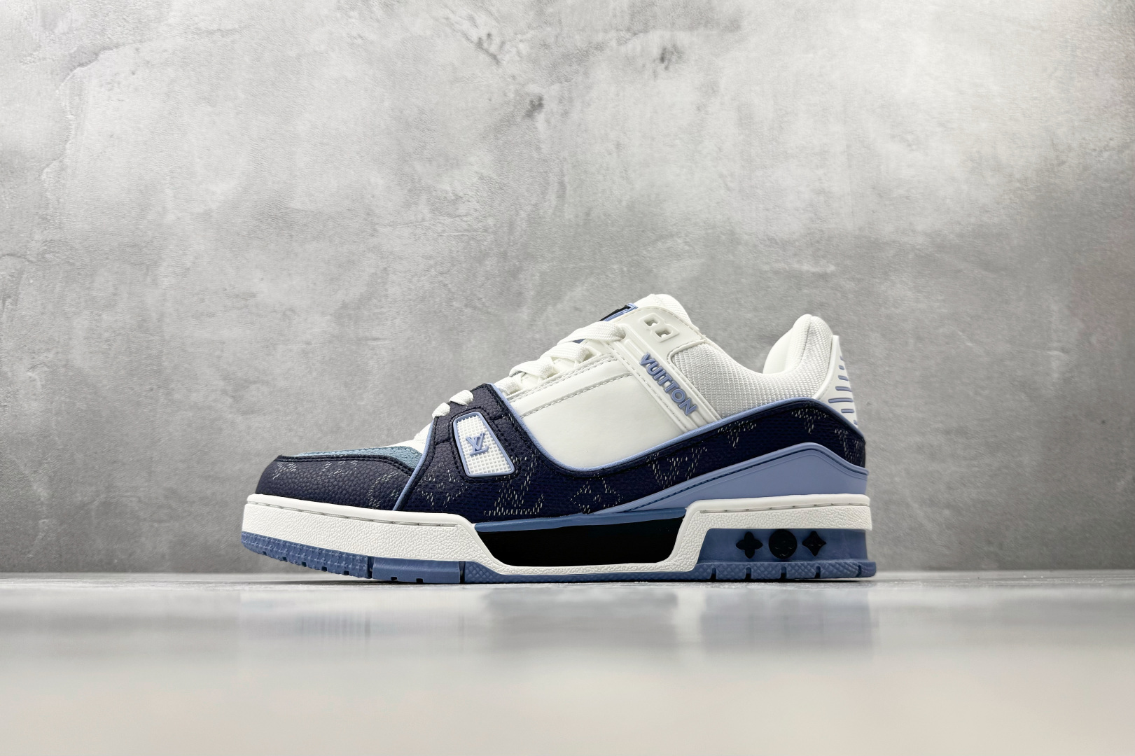 TG版 爆款跑量神器 LOUIS VUITTON Trainer 海军蓝 货号：1AJQLK 尺码：36 37 38 3