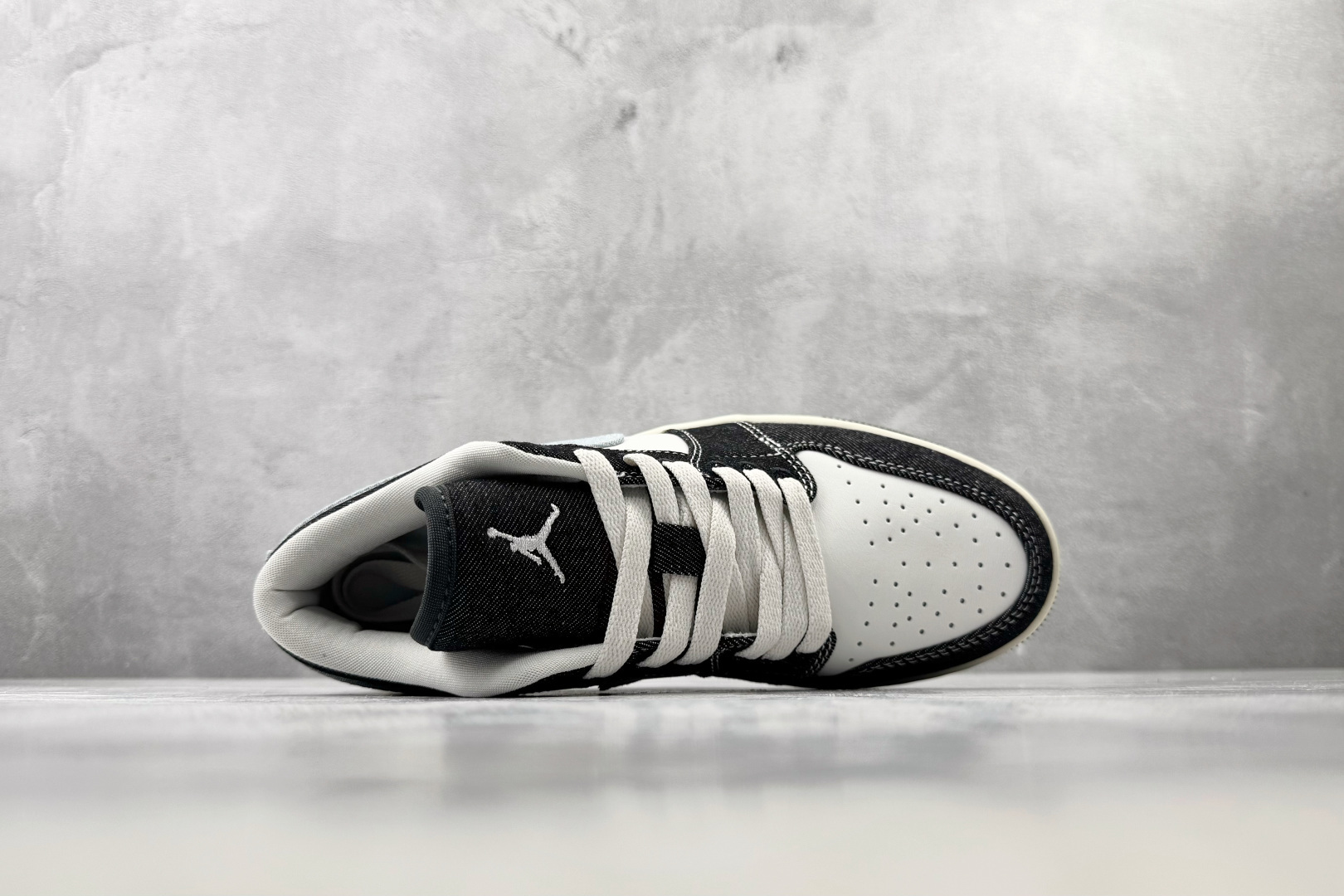 K 版/徐 综合版 Jordan Air Jordan 1 SE 蓝白色 货号：JA4395-041 尺码：36 36.