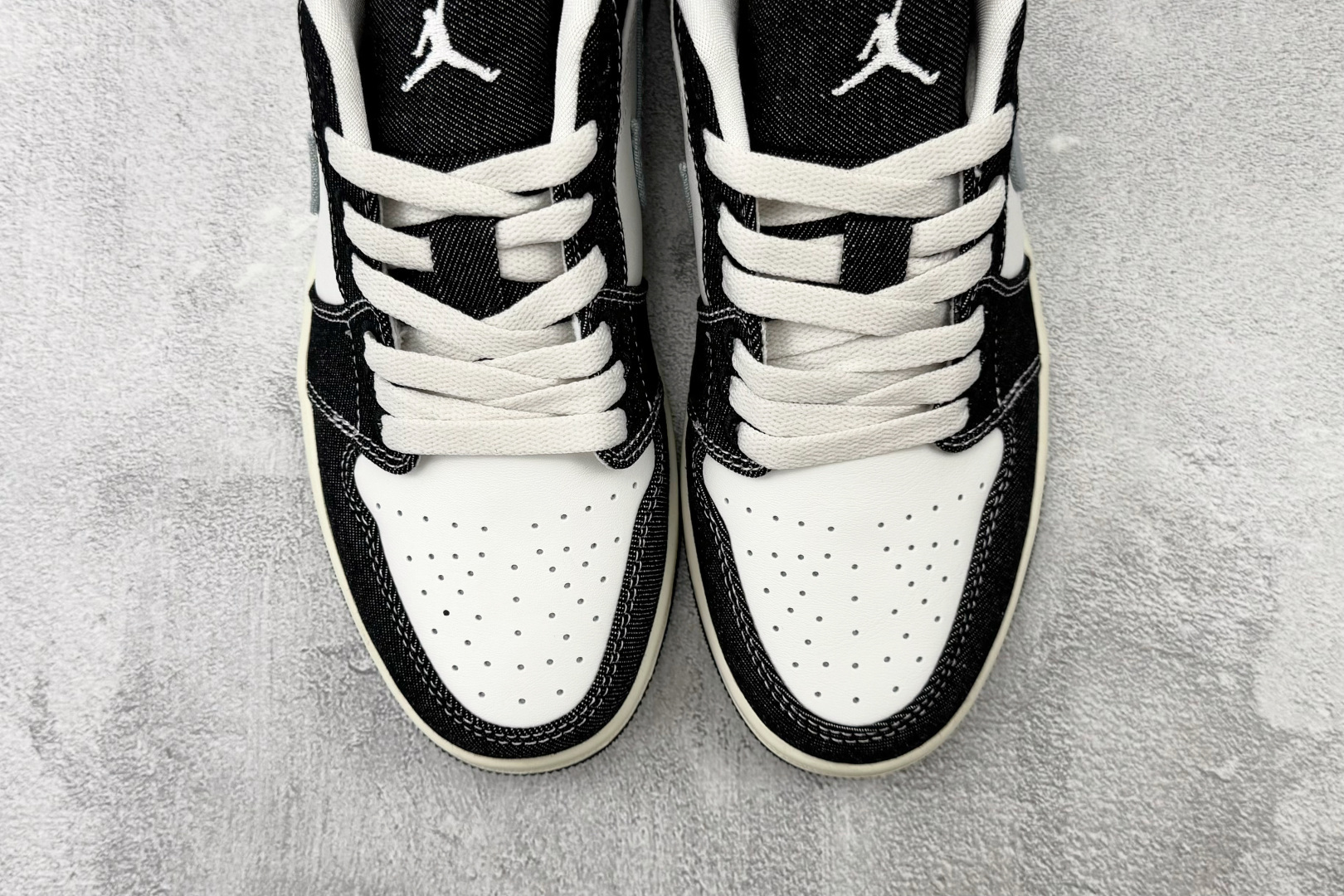 K 版/徐 综合版 Jordan Air Jordan 1 SE 蓝白色 货号：JA4395-041 尺码：36 36.