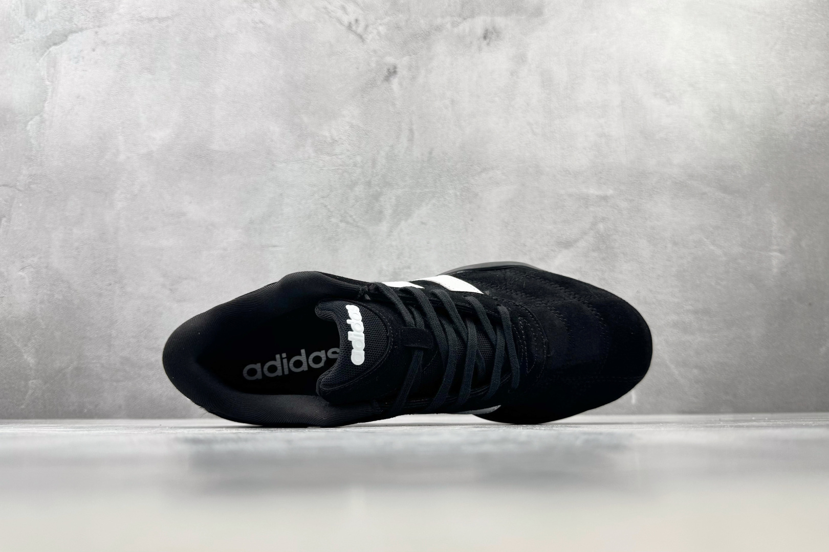 HD 平台订单 adidas Adipista trainers haussure ground pulse 黑色 货号