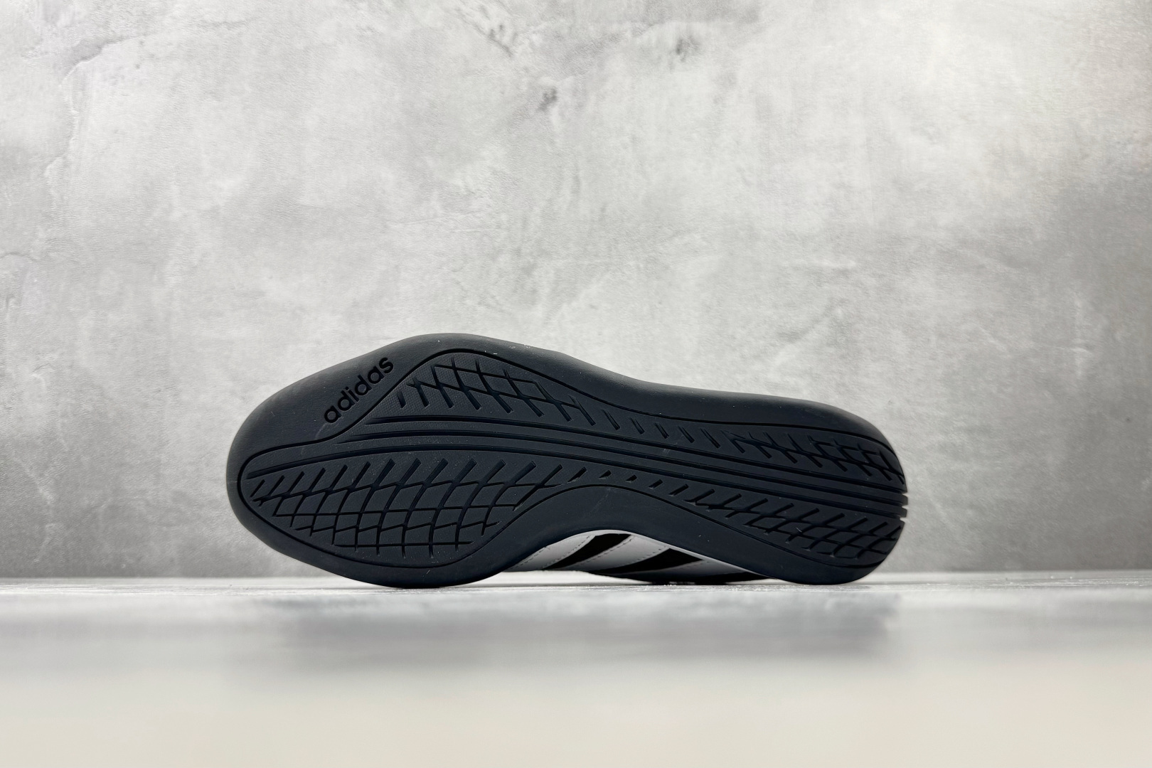 HD 平台订单 adidas Adipista trainers haussure ground pulse 黑色 货号