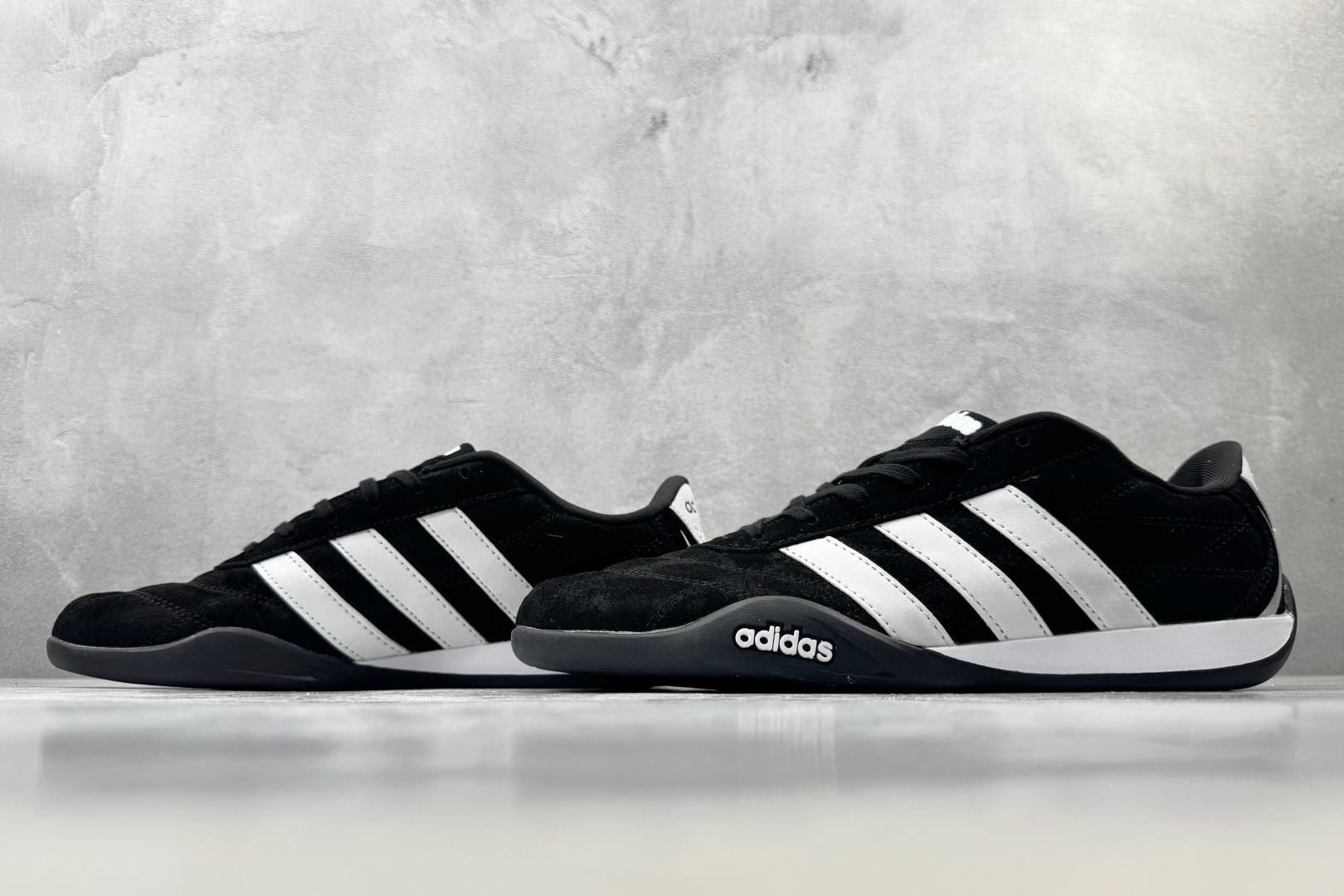 HD 平台订单 adidas Adipista trainers haussure ground pulse 黑色 货号