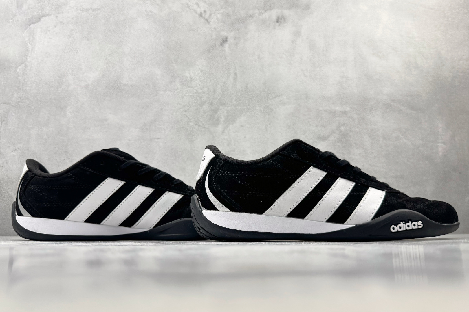 HD 平台订单 adidas Adipista trainers haussure ground pulse 黑色 货号
