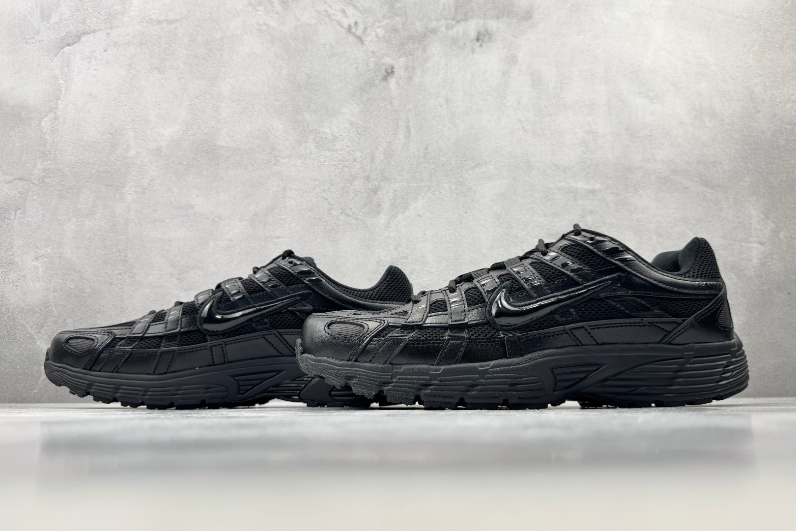 PK 全新工厂开发 Nike P-6000 黑色 货号：CD6404-002 尺码：36 36.5 37.5 38 38