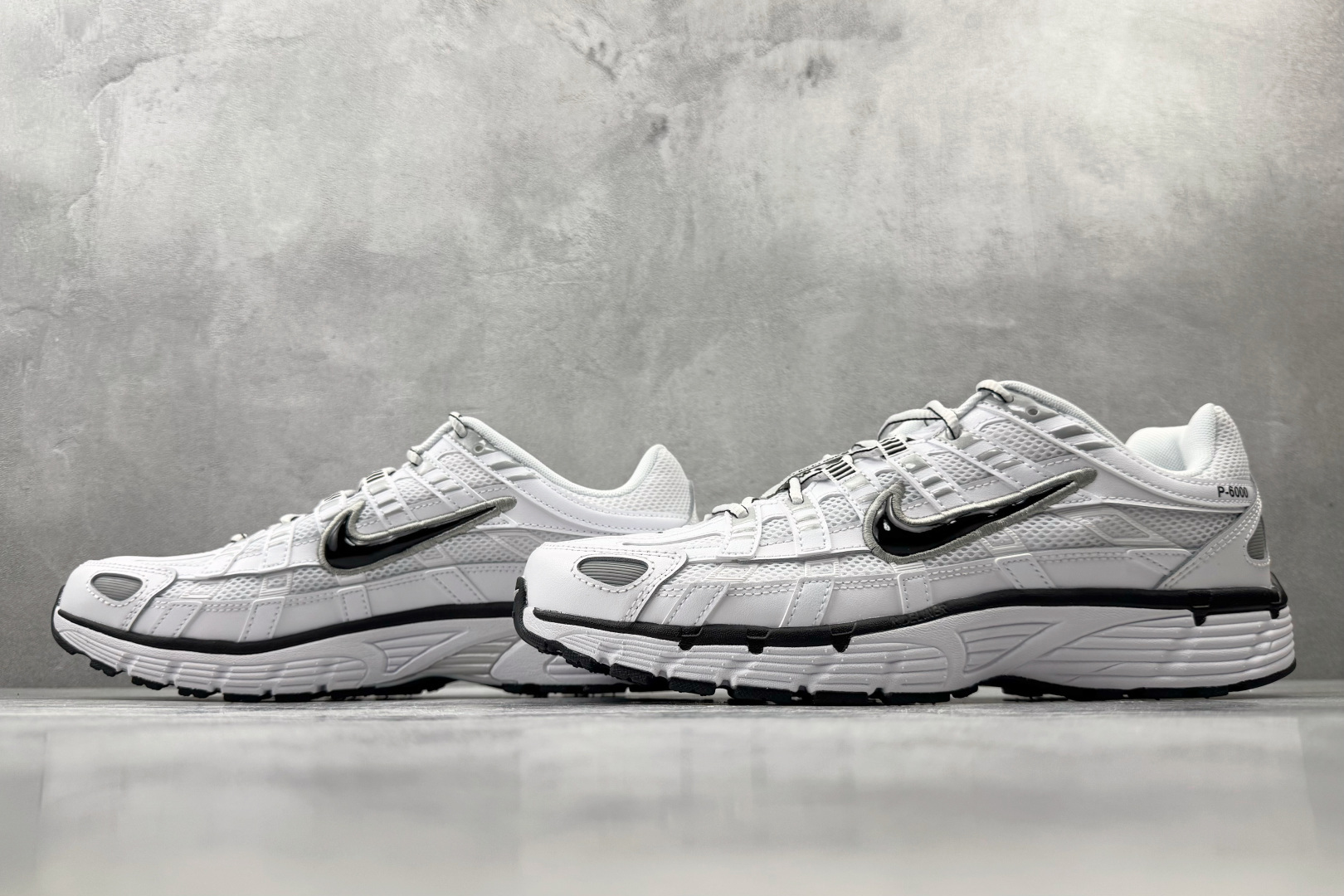 PK 全新工厂开发 Nike P-6000 银白 货号：CD6404-007 尺码：36 36.5 37.5 38 38