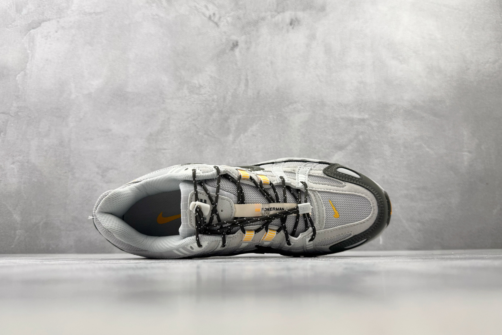 HN Nike P-6000 灰黑 货号：HQ3818-002 尺码：36 36.5 37 38.5 39 40 40.
