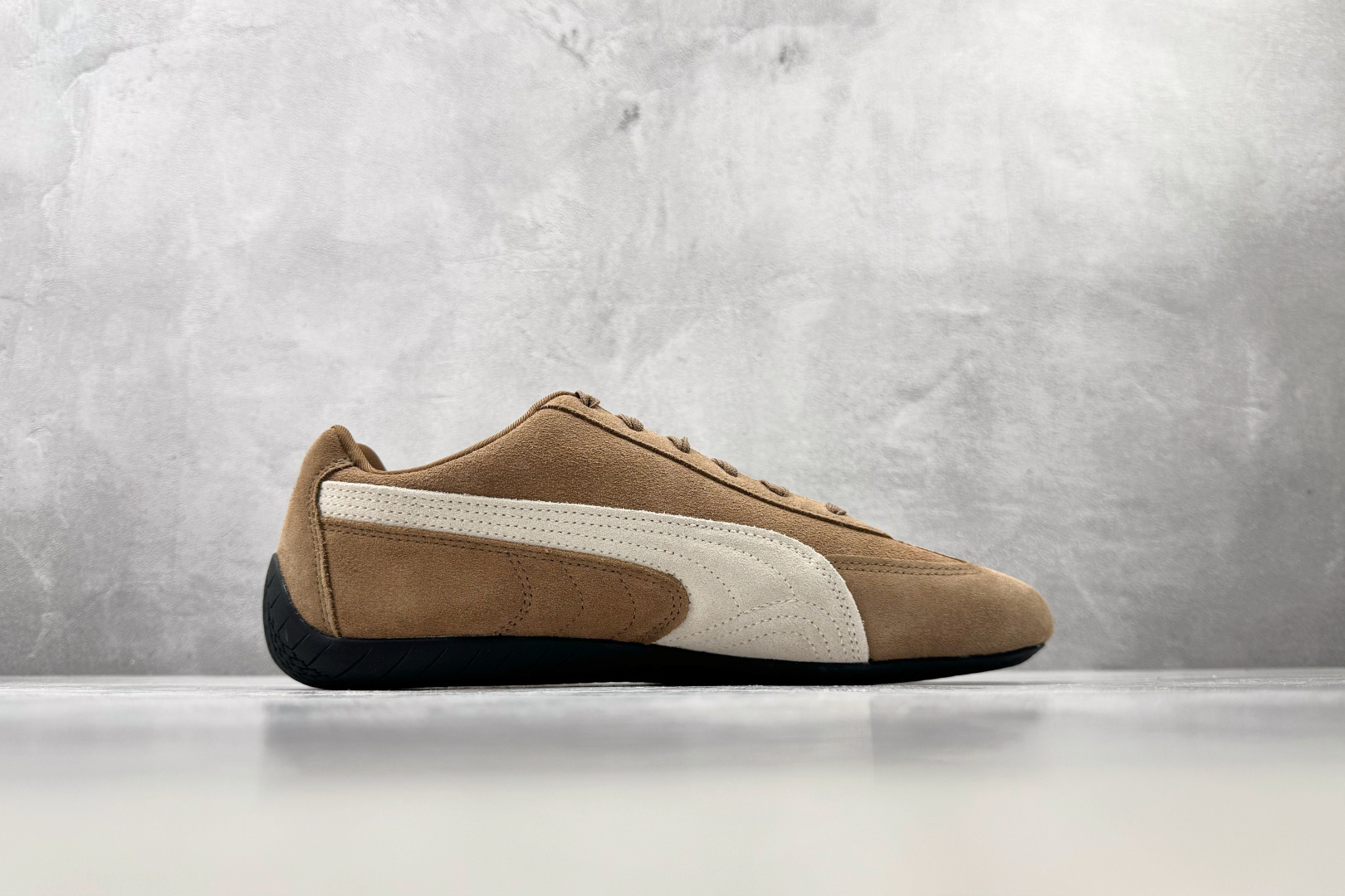 XC2.0 PUMA彪马 speedcat OG 咖啡色 货号：-31 尺码：36 36.5 37 38.5 39 40