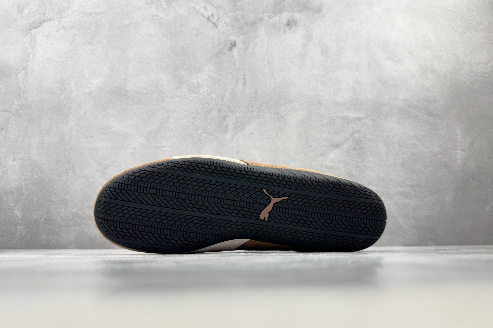 XC2.0 PUMA彪马 speedcat OG 咖啡色 货号：-31 尺码：36 36.5 37 38.5 39 40