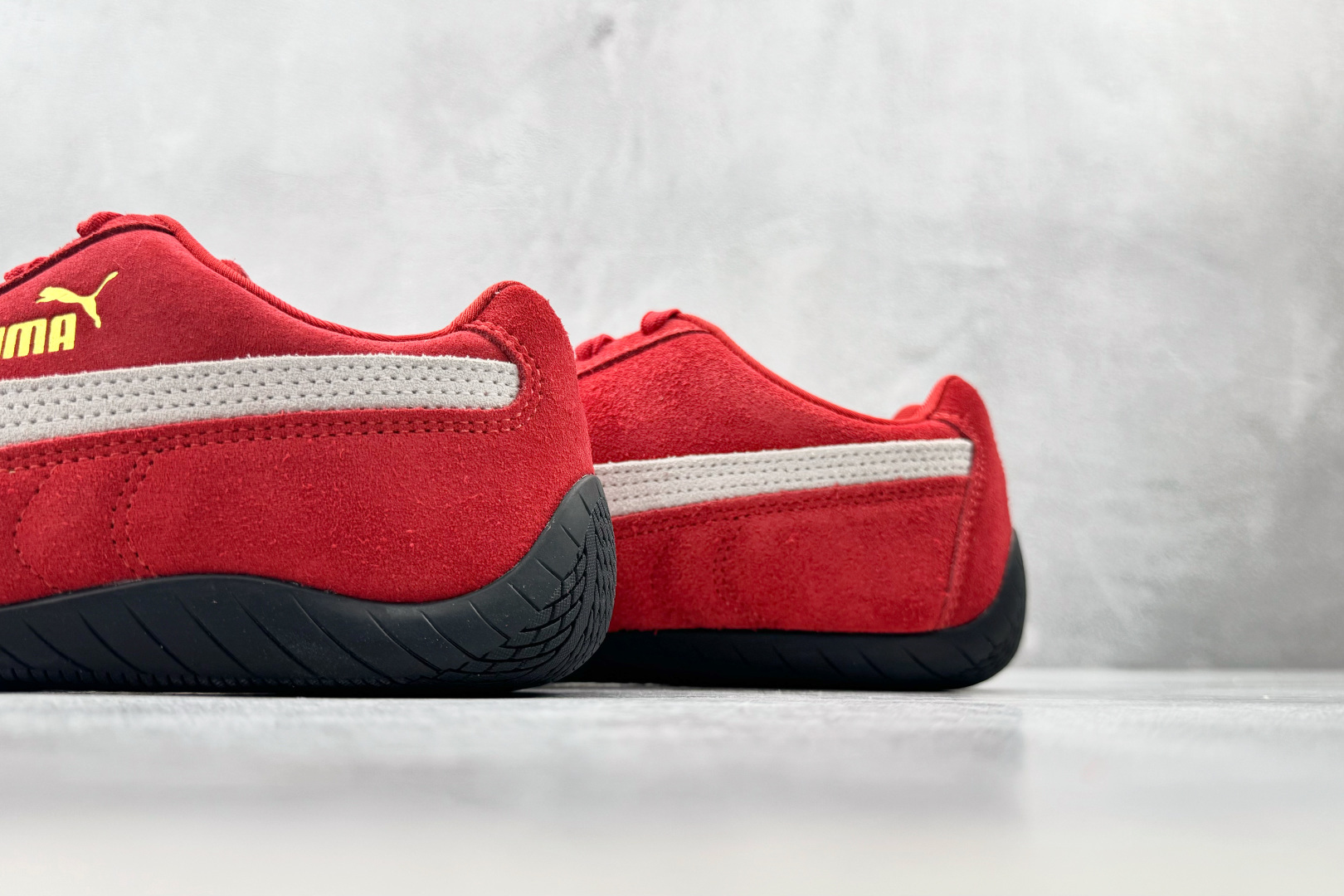 XC2.0 PUMA彪马 speedcat OG 烈焰红 货号：-02 尺码：36 36.5 37 38.5 39 40