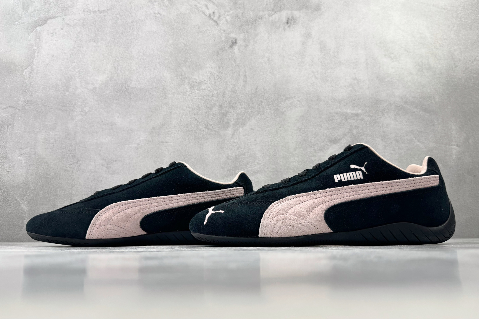 XC2.0 PUMA彪马 speedcat OG 烟粉黑 货号:-09 尺码:36 36.5 37 38.5 39 40 XC2.0 PUMA彪马 speedcat OG 烟粉黑 货号:-09 尺码:36 36.5 37 38.5 39 40